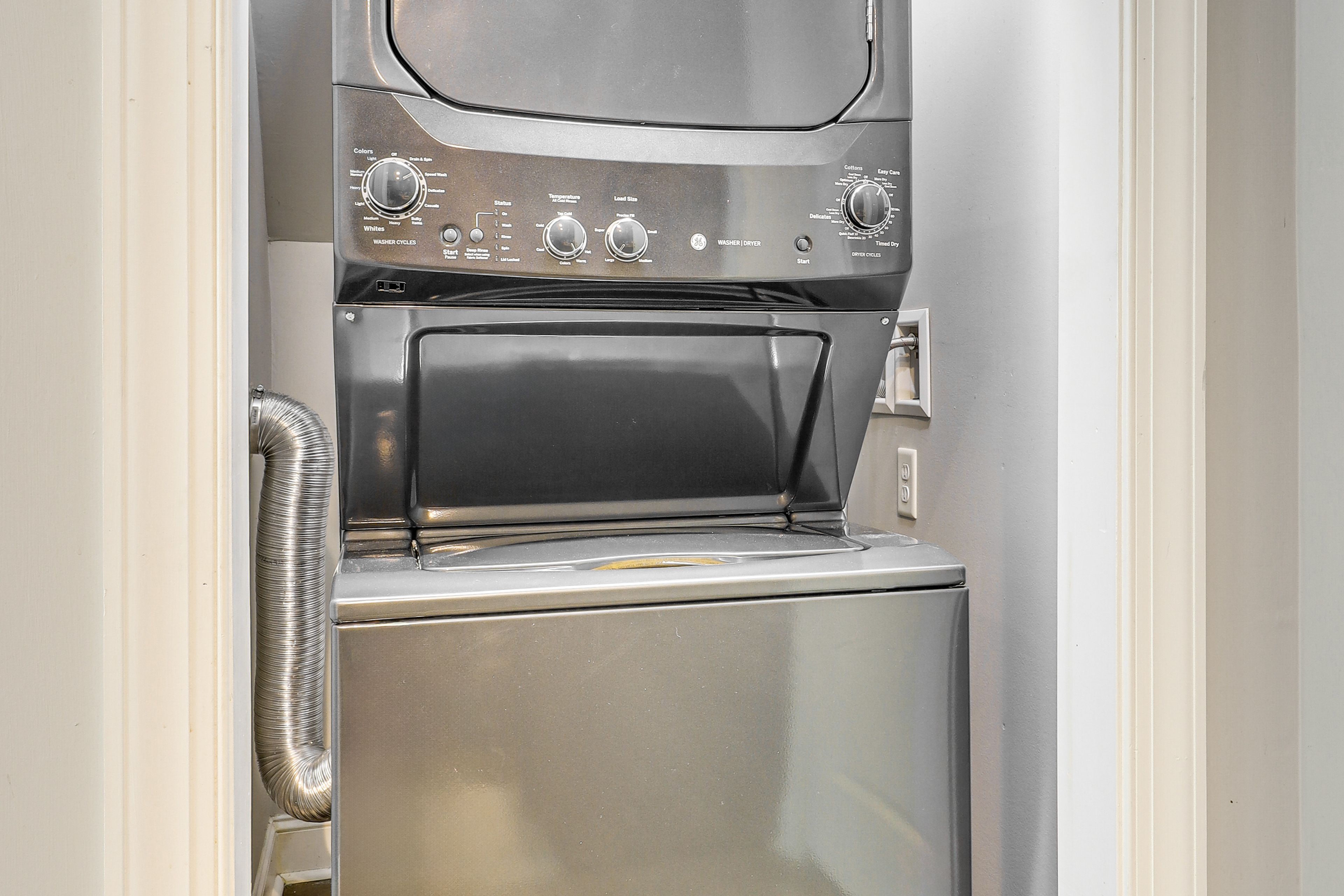 Washer & Dryer