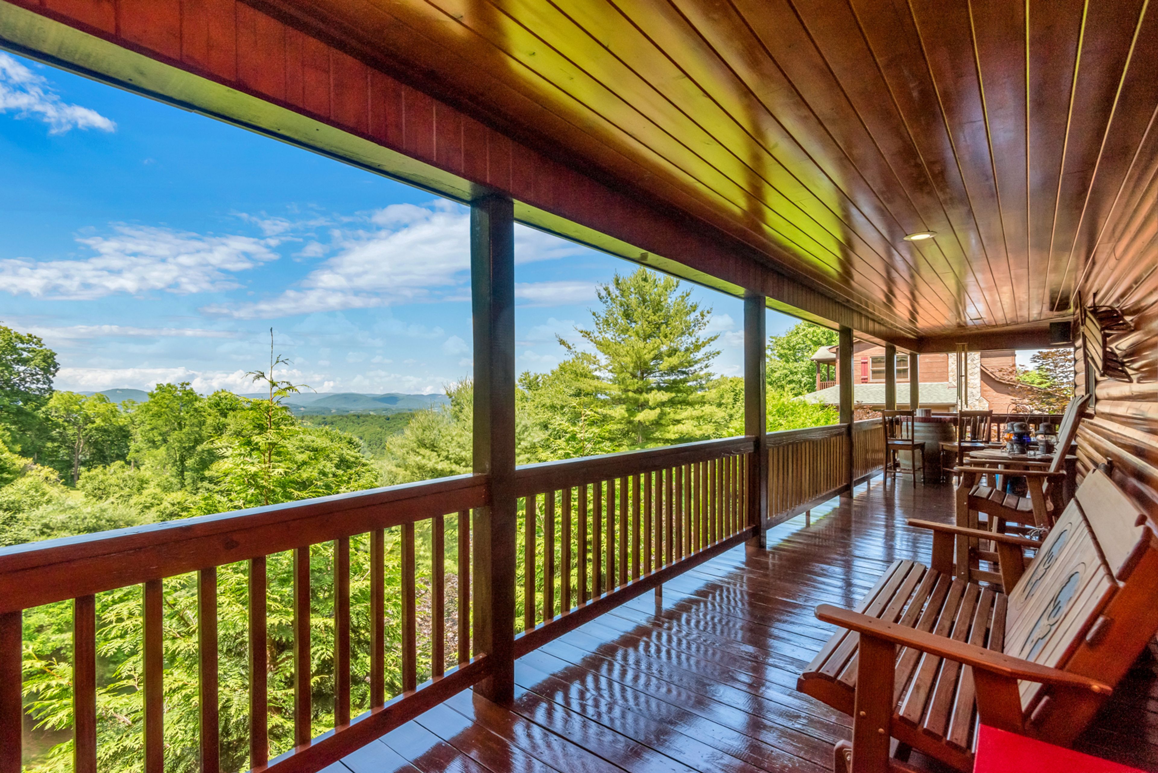 2-Story Deck & Patio