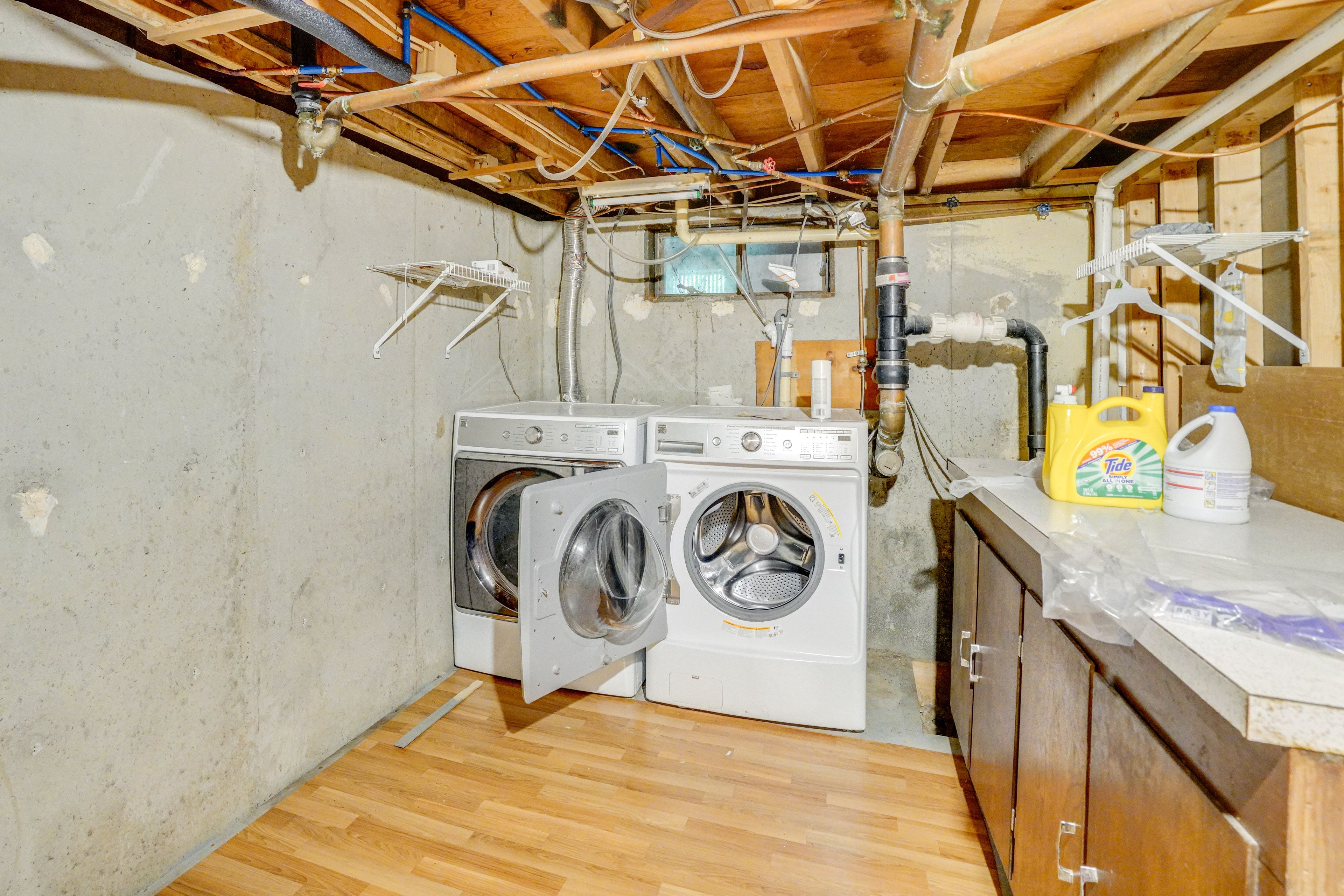 Laundry Room | Basement