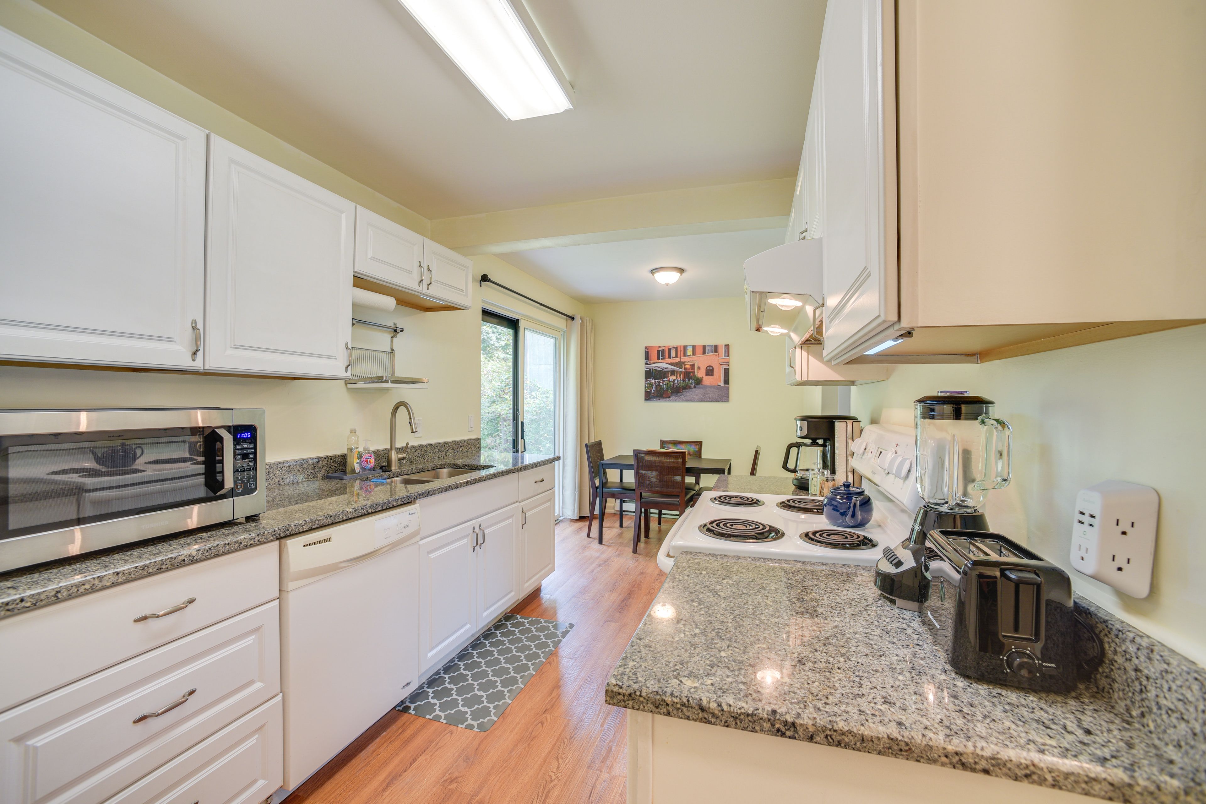Kitchen | Cooking Basics | Complimentary Spices | 1st Floor