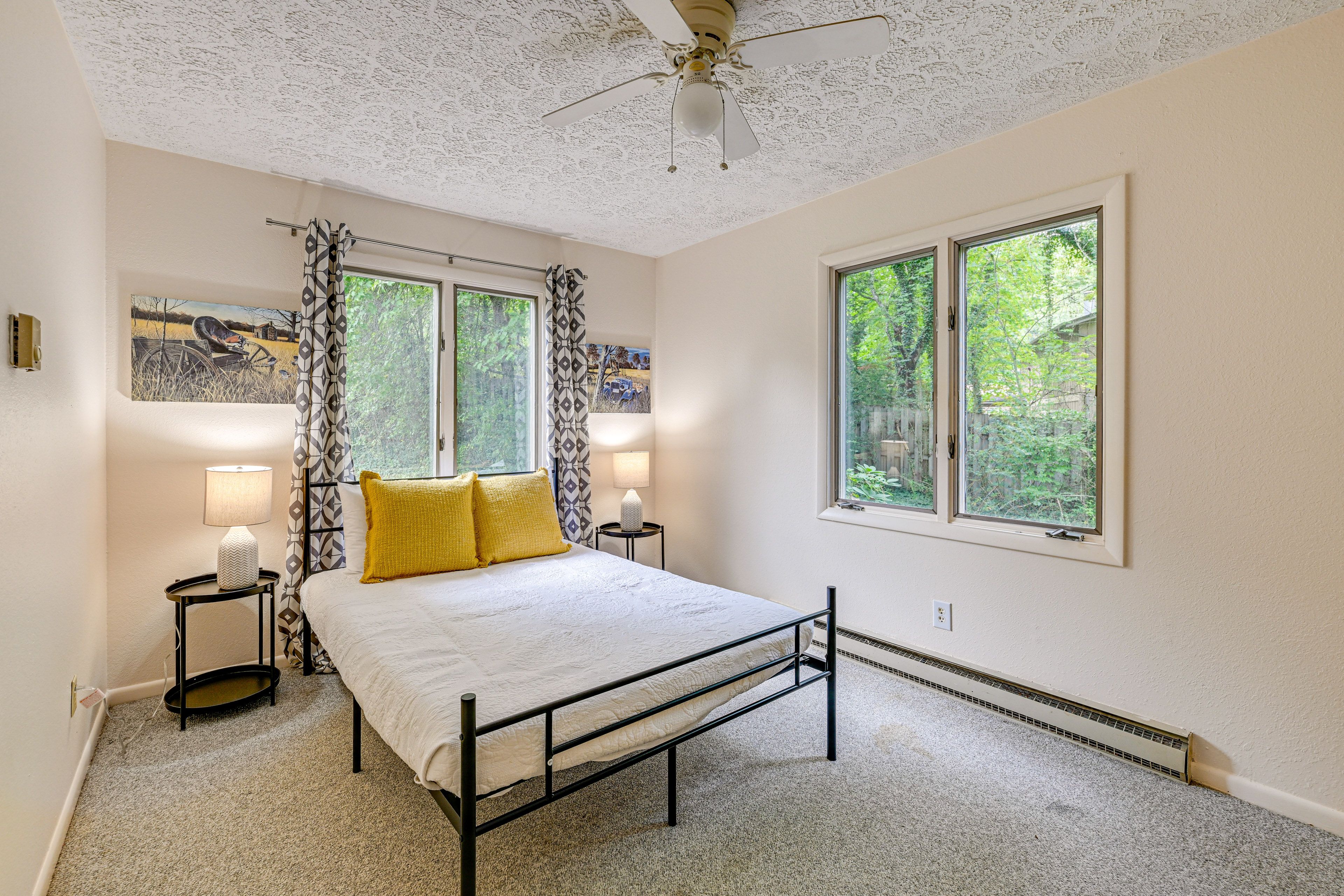 Bedroom 4 | Full Bed | Flat-Screen TV | 1st Floor