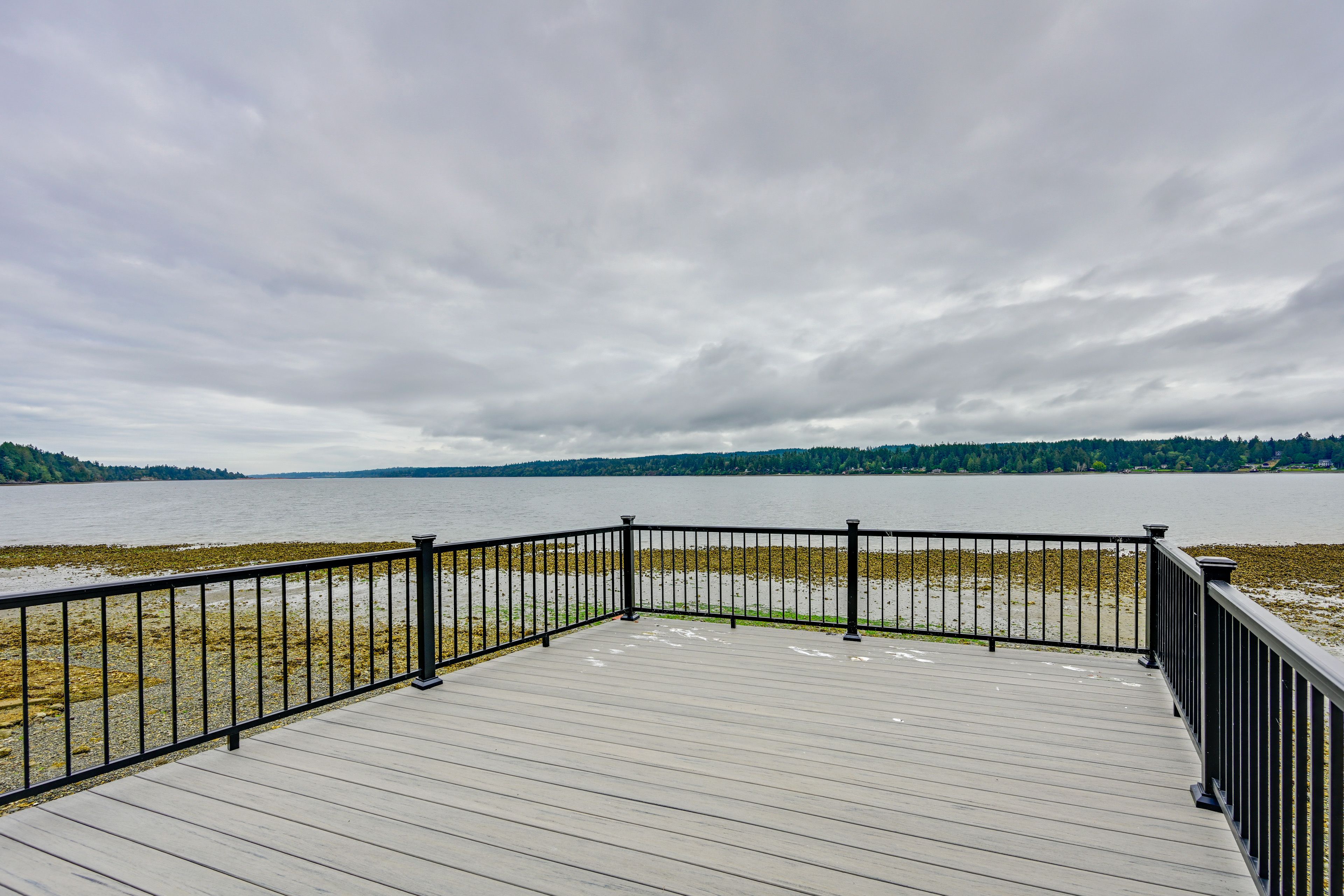 Waterfront Deck