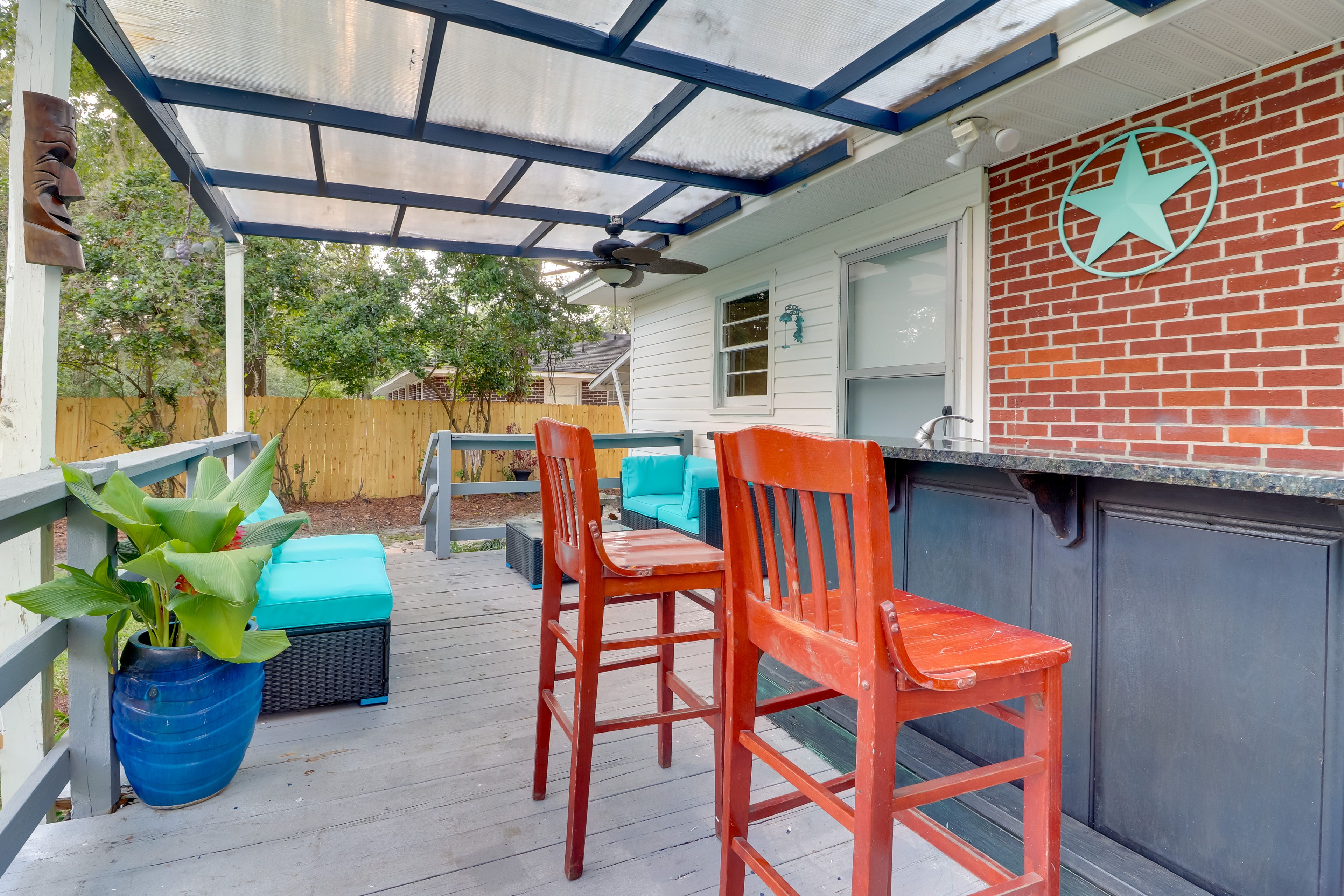 Private Patio | Gas Grill