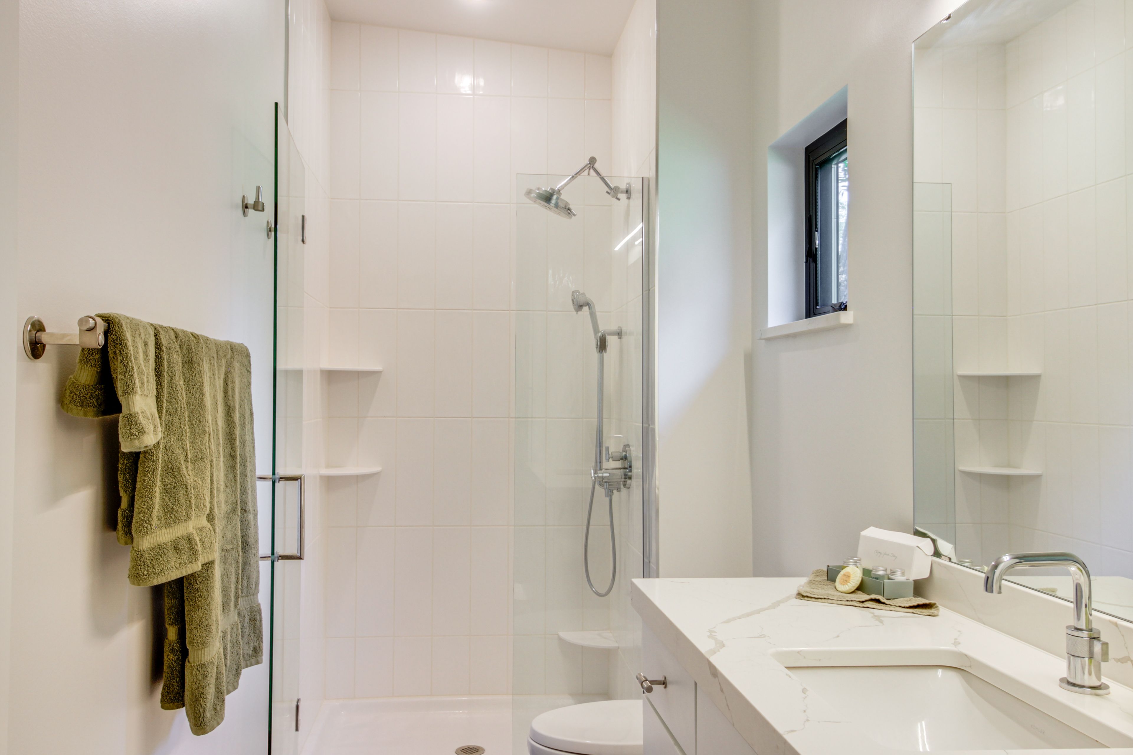 En-Suite Bathroom | Access via Bedroom 1 | Complimentary Toiletries Provided