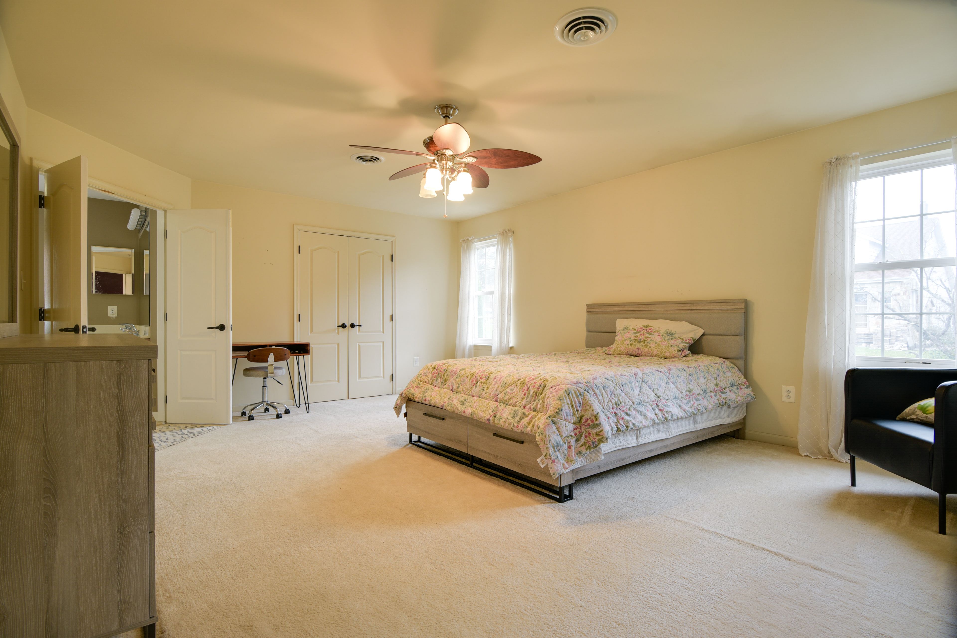 Bedroom 1 | Queen Bed | 2nd Floor