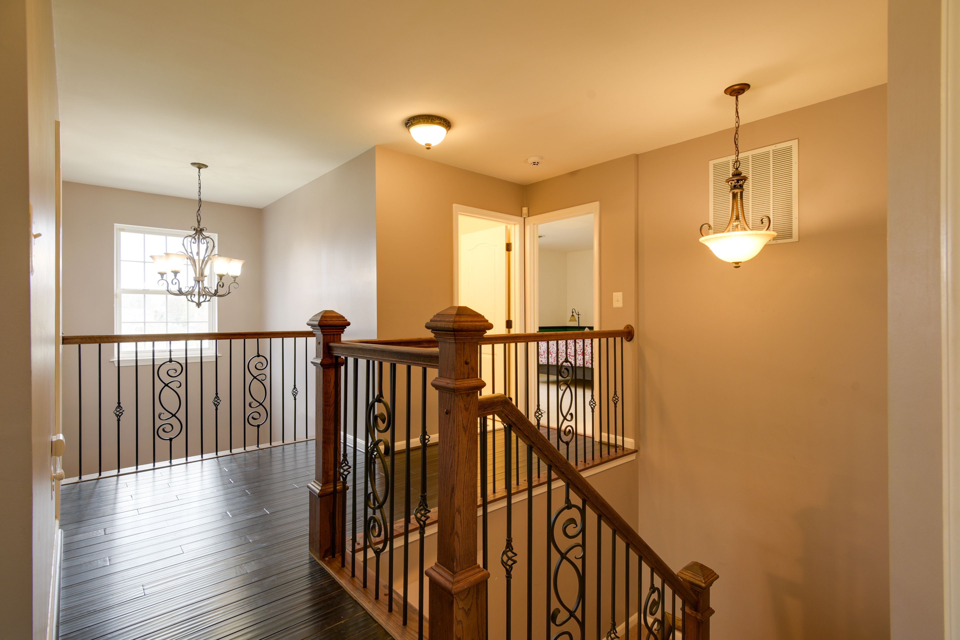 Upstairs Hallway | 2nd Floor