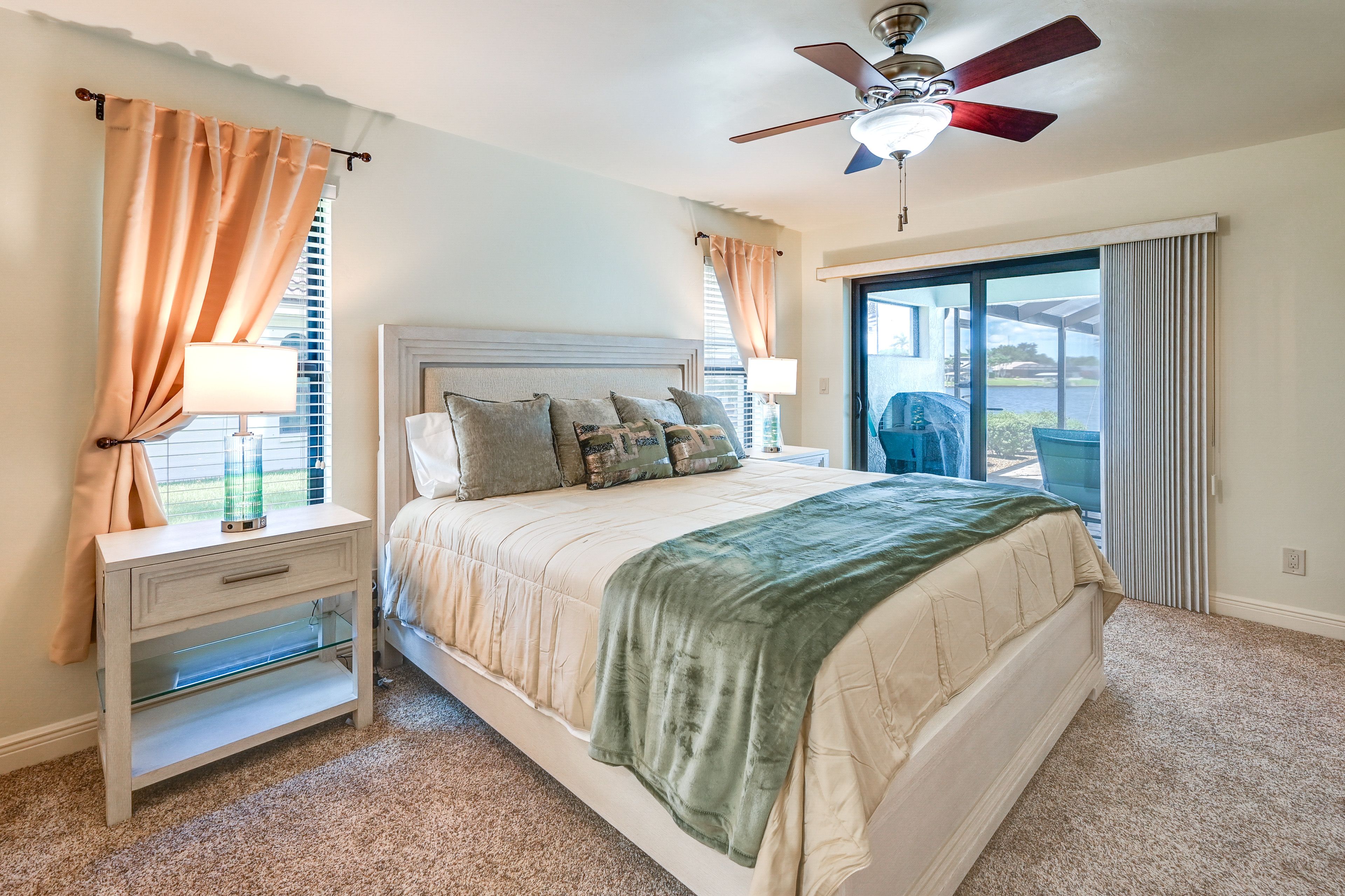 Bedroom 1 | King Bed | Smart TV | Linens Provided | En-Suite Bathroom