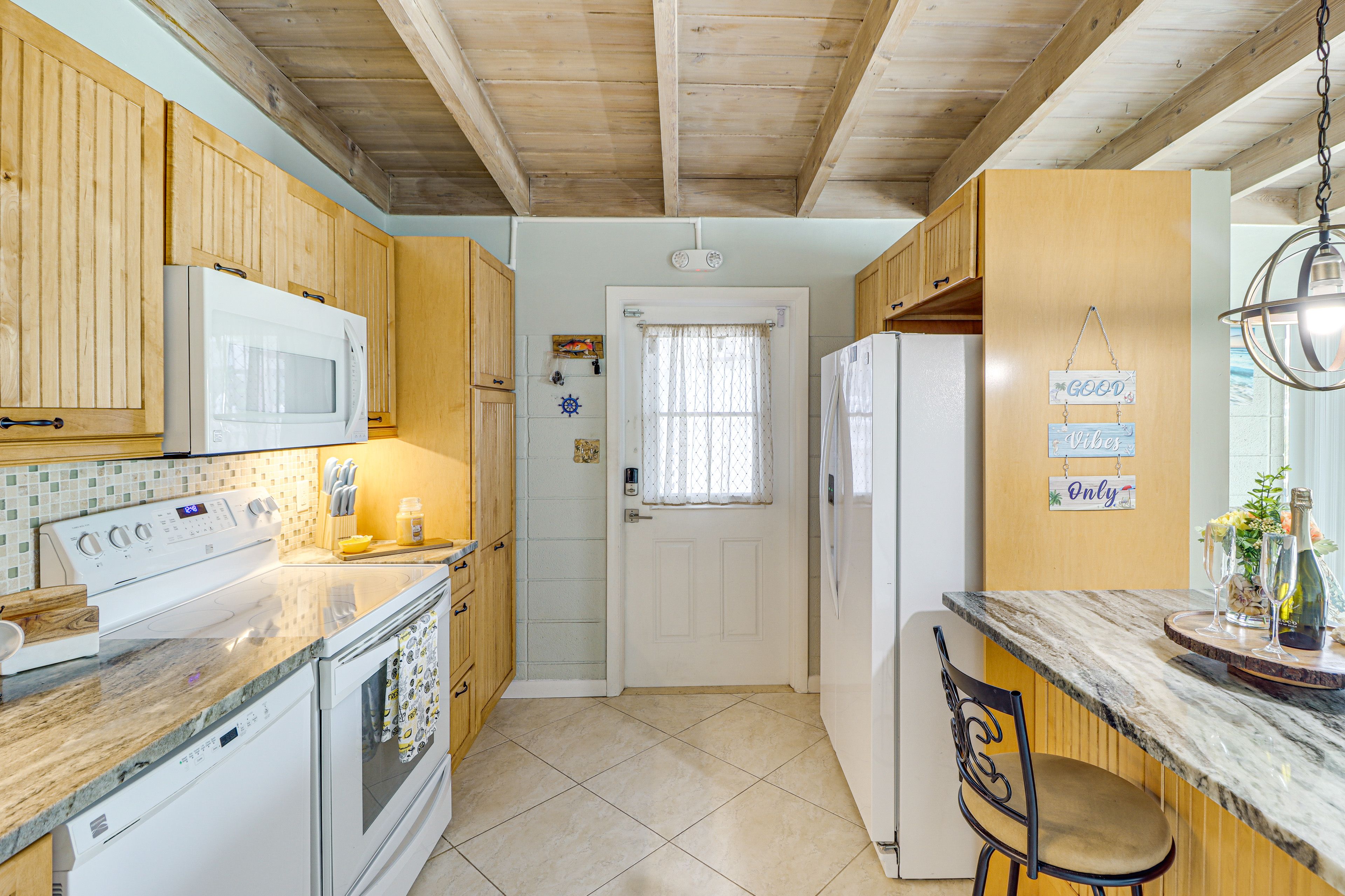 Kitchen | Drip Coffee Maker