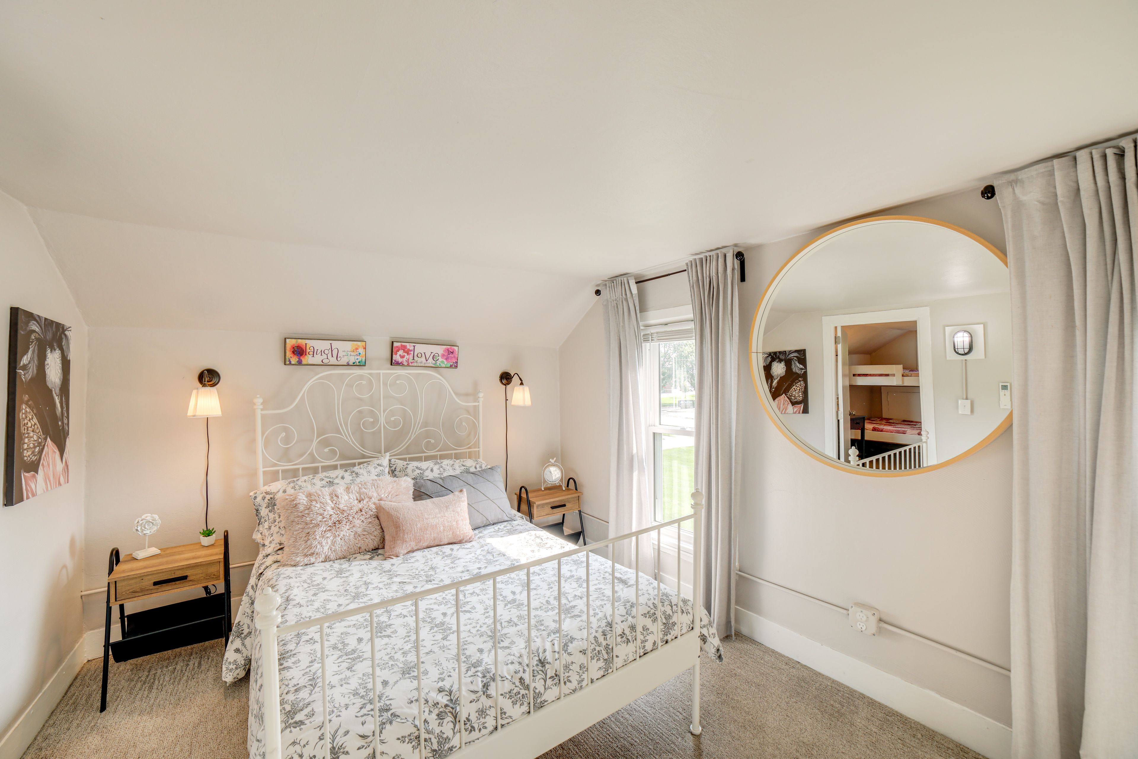 Main House | 2nd Floor | Bedroom 3 | Full Bed