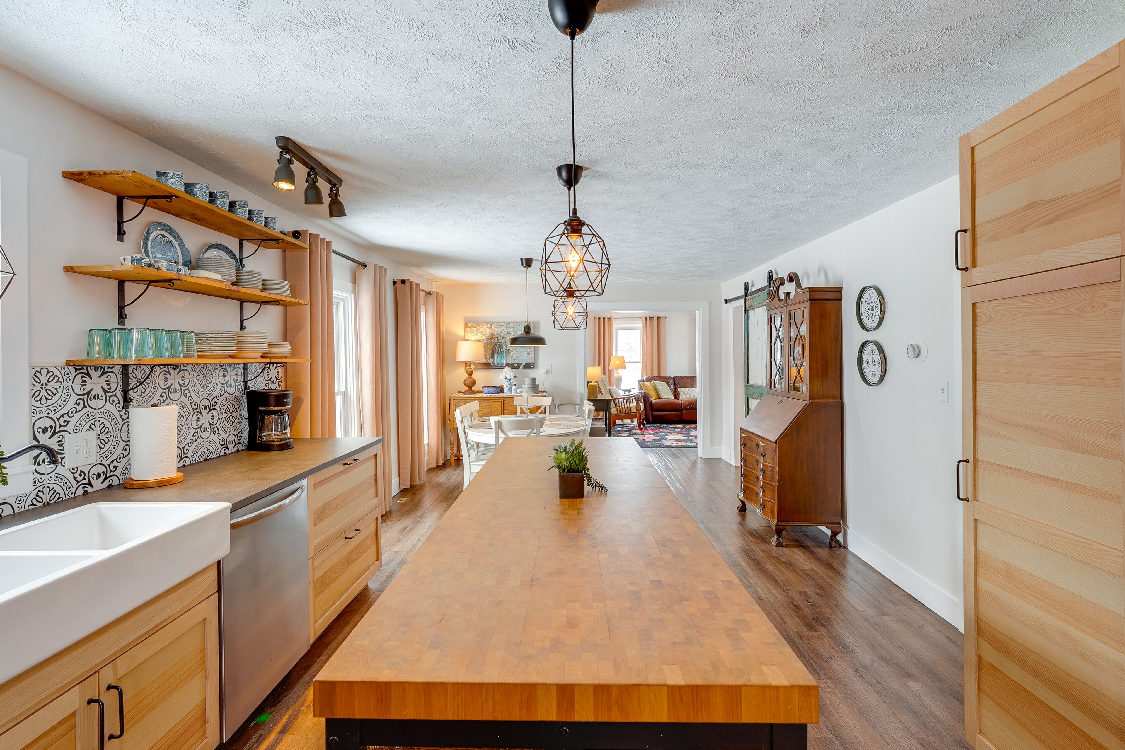 Main House | Kitchen | 1st Floor | Drip Coffee Maker