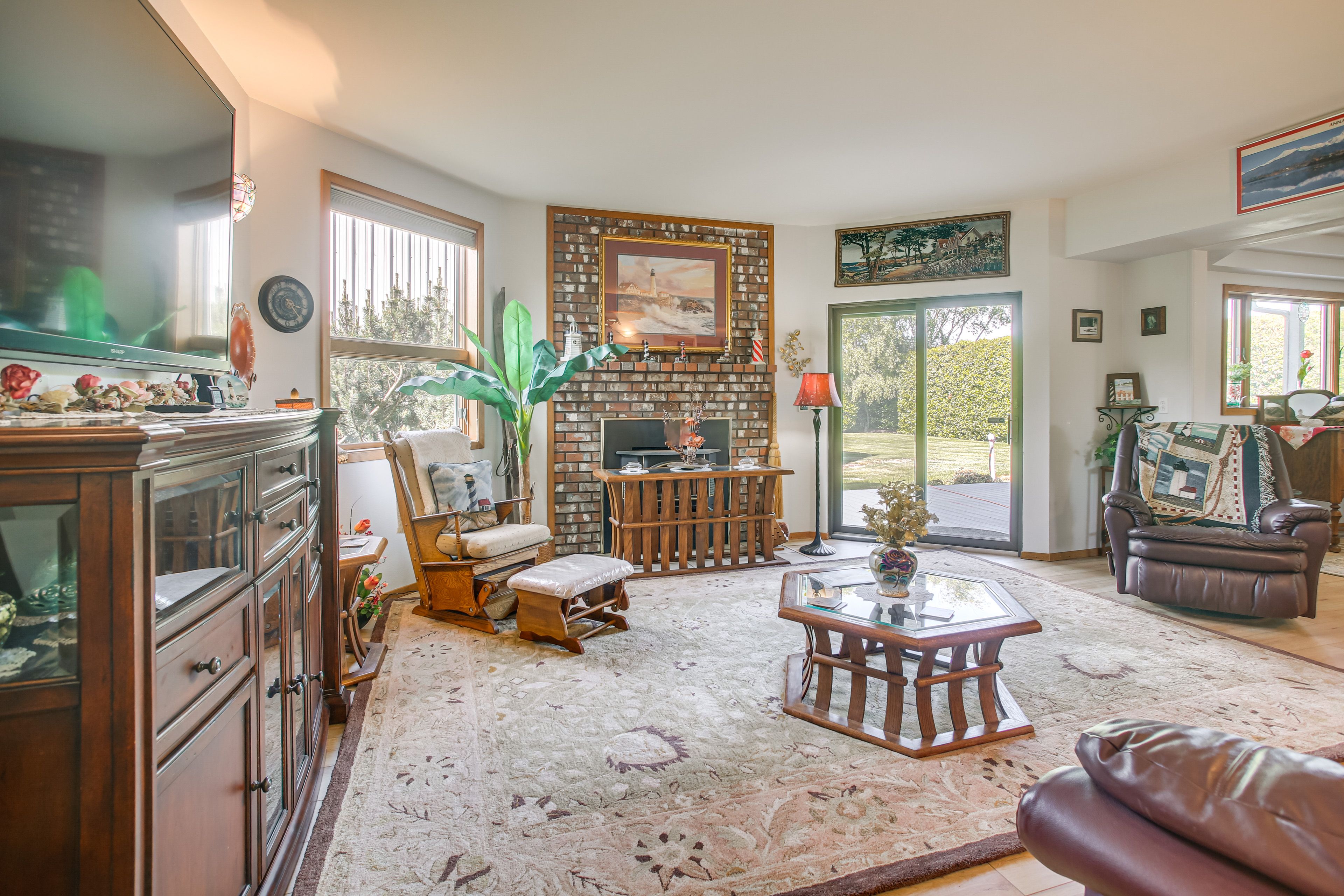 Living Room | 1st Floor