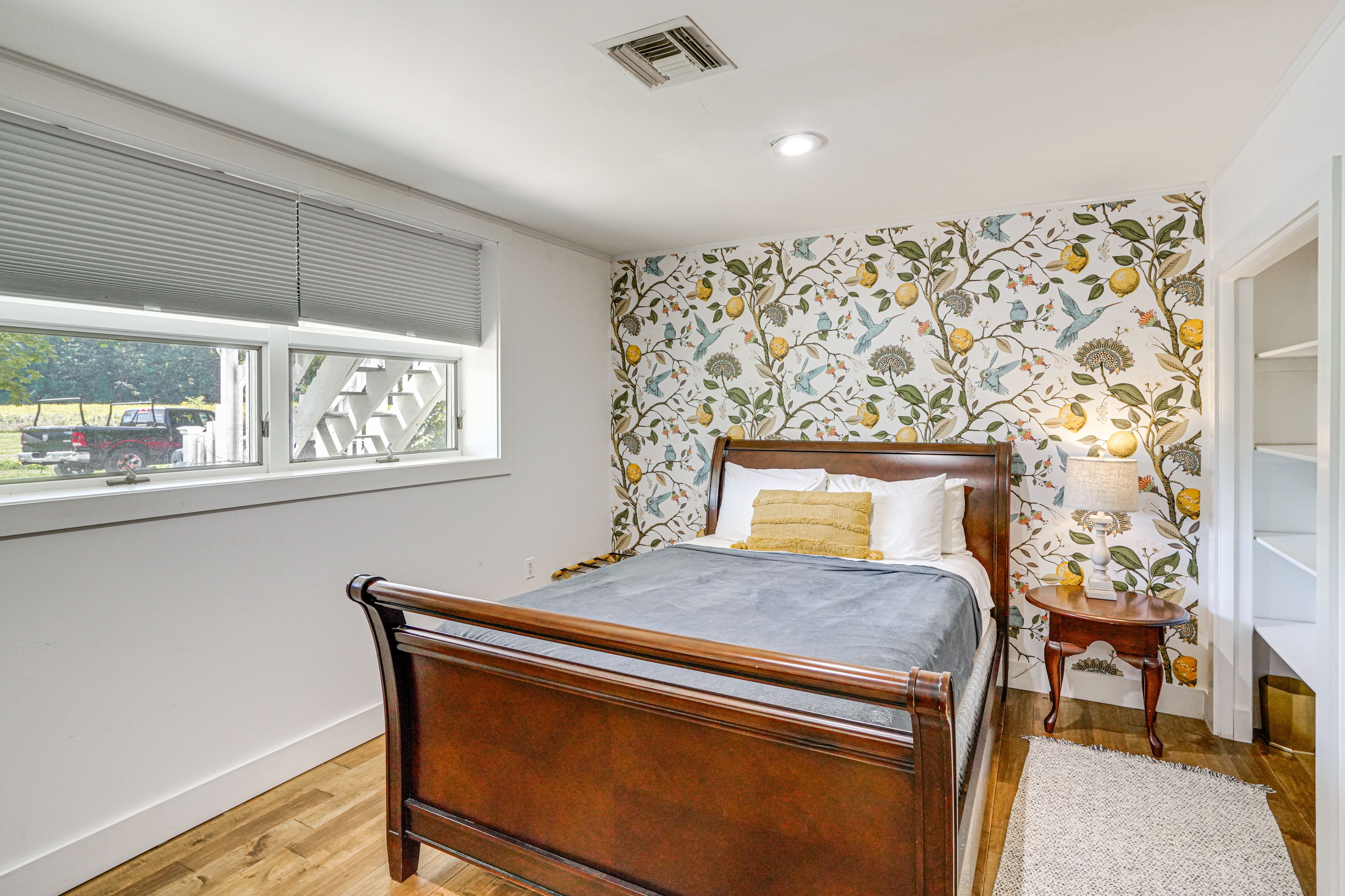 Bedroom 1 | Queen Bed | Linens Provided