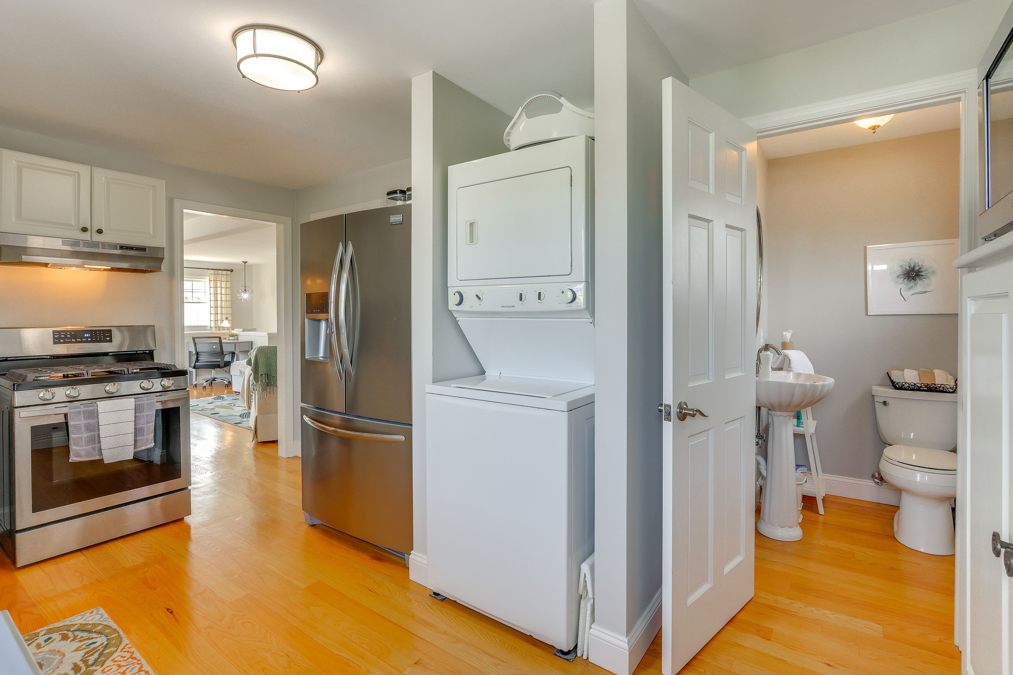In-Unit Laundry | Main Level