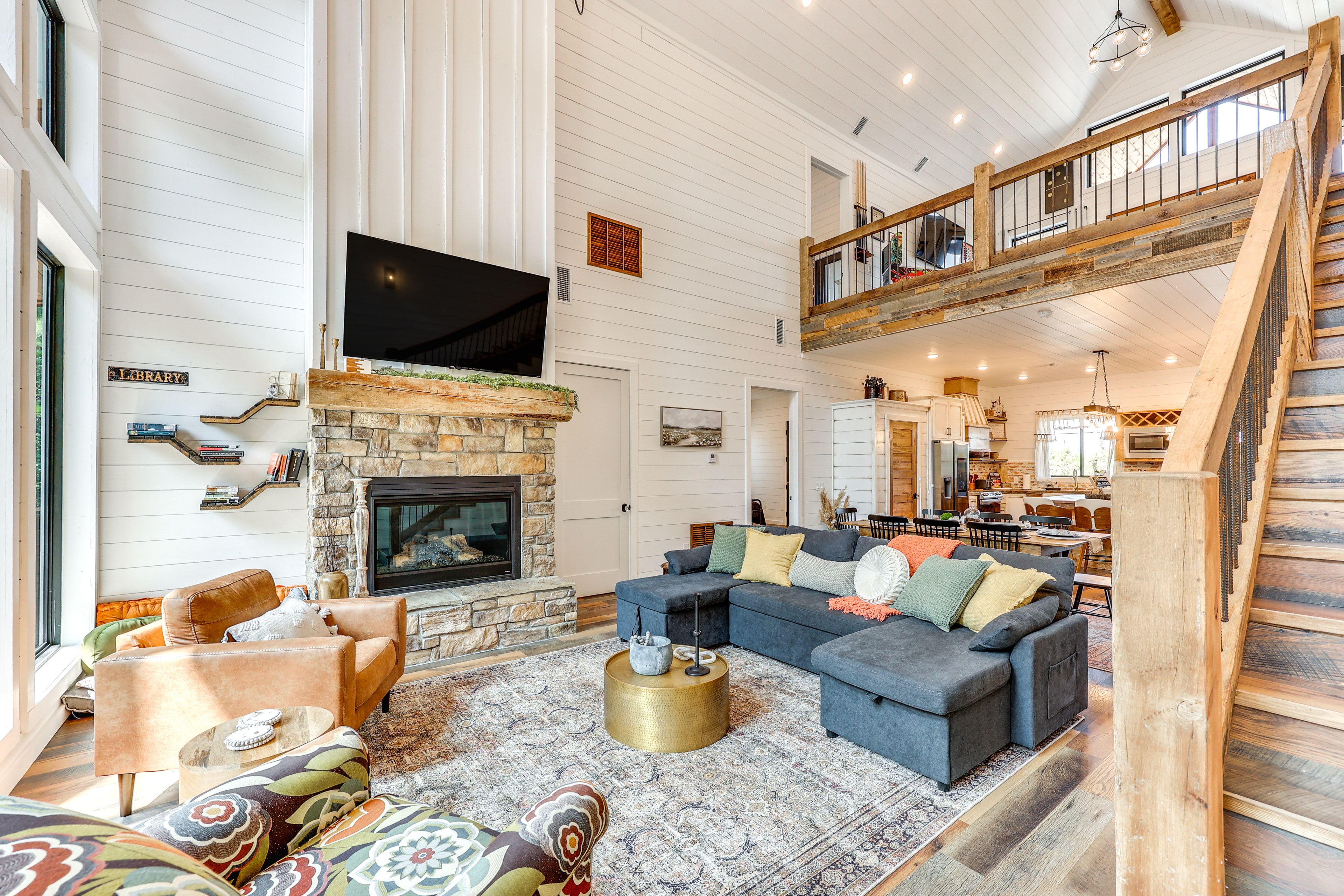 Living Room | Fireplace | Flat-Screen TV | Queen Sleeper Sofa | 1st Floor