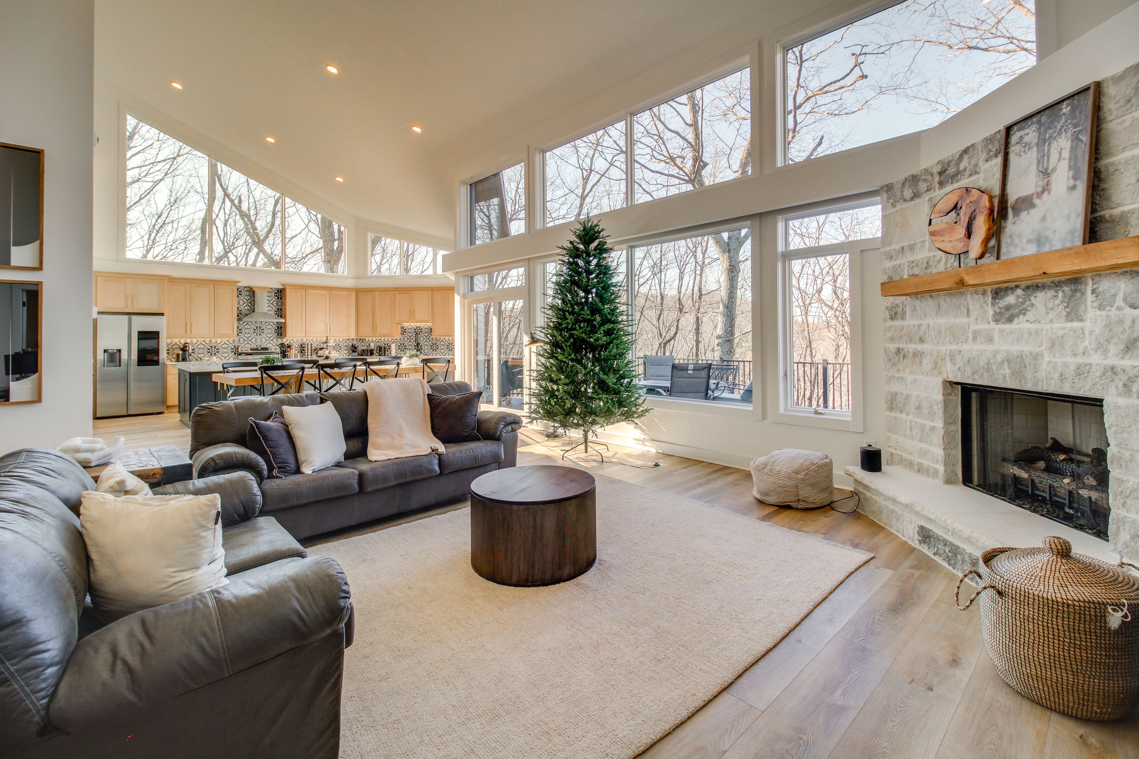 Jasper Vacation Rental | 5BR | 4.5BA | Step-Free Entry | 6,150 Sq Ft