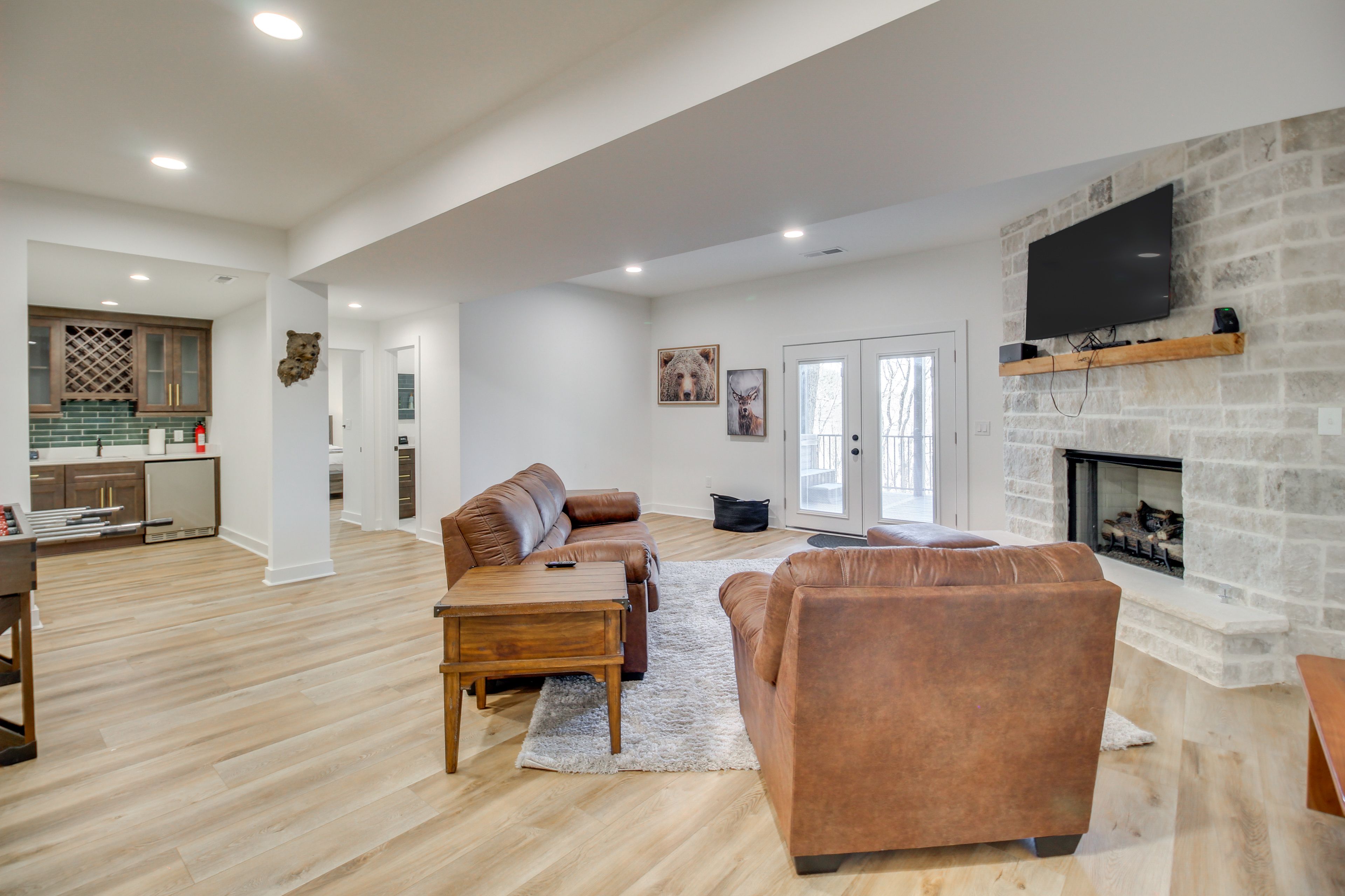 Game Room | Pool Table | Poker | Wet Bar | Queen Sleeper Sofa | Basement