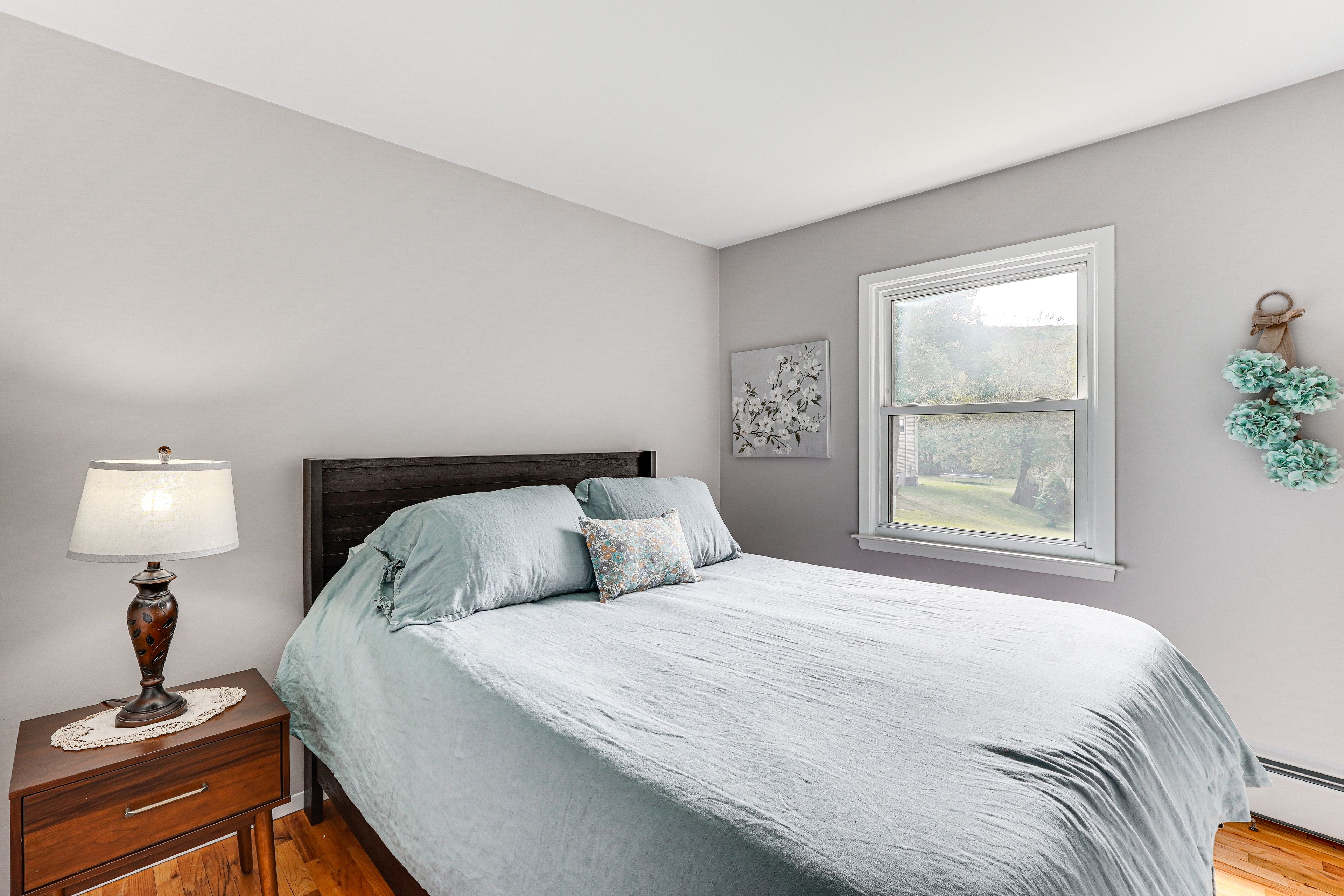 Bedroom 1 | Queen Bed | Linens Provided | Main Level