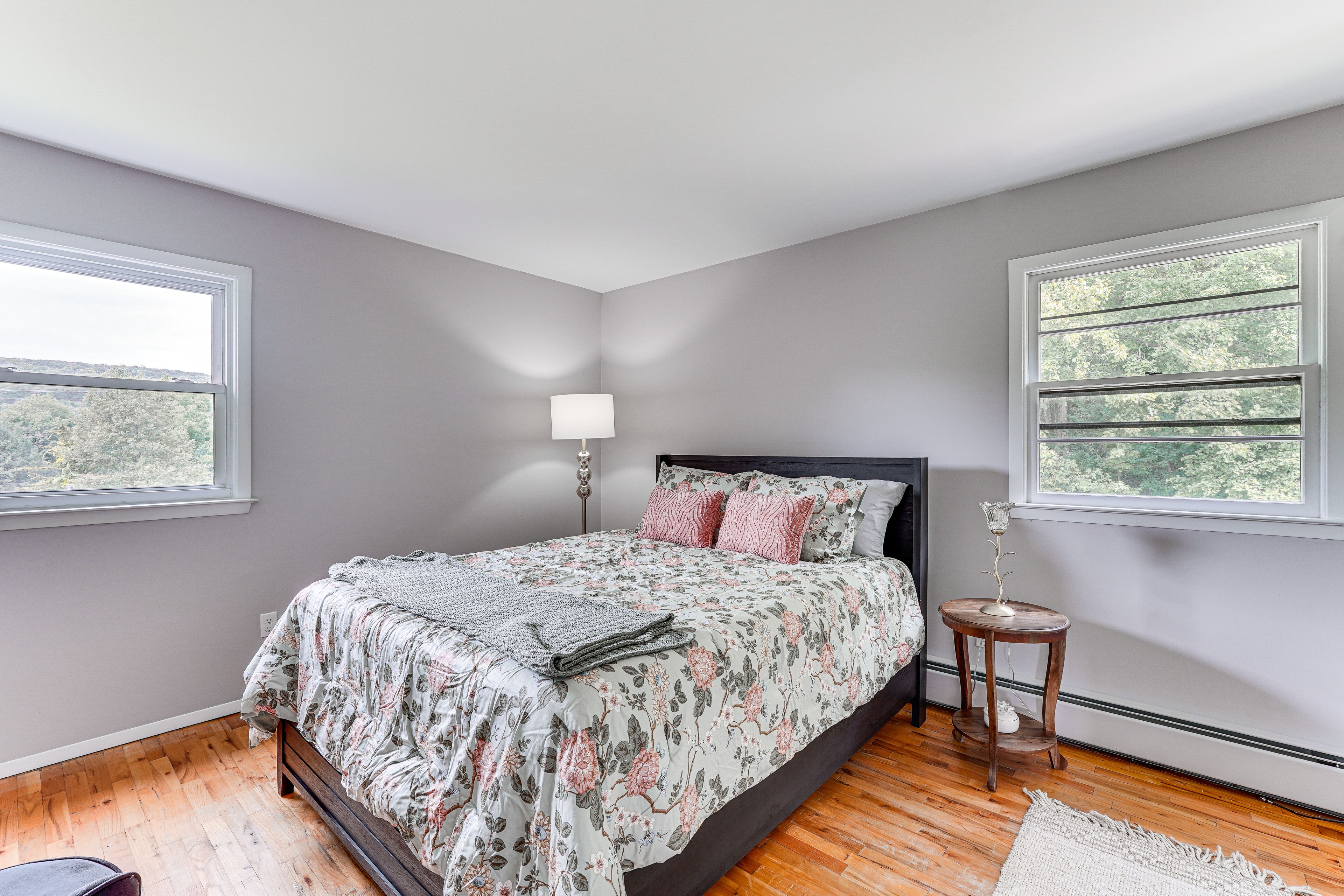 Bedroom 2 | Queen Bed | Main Level