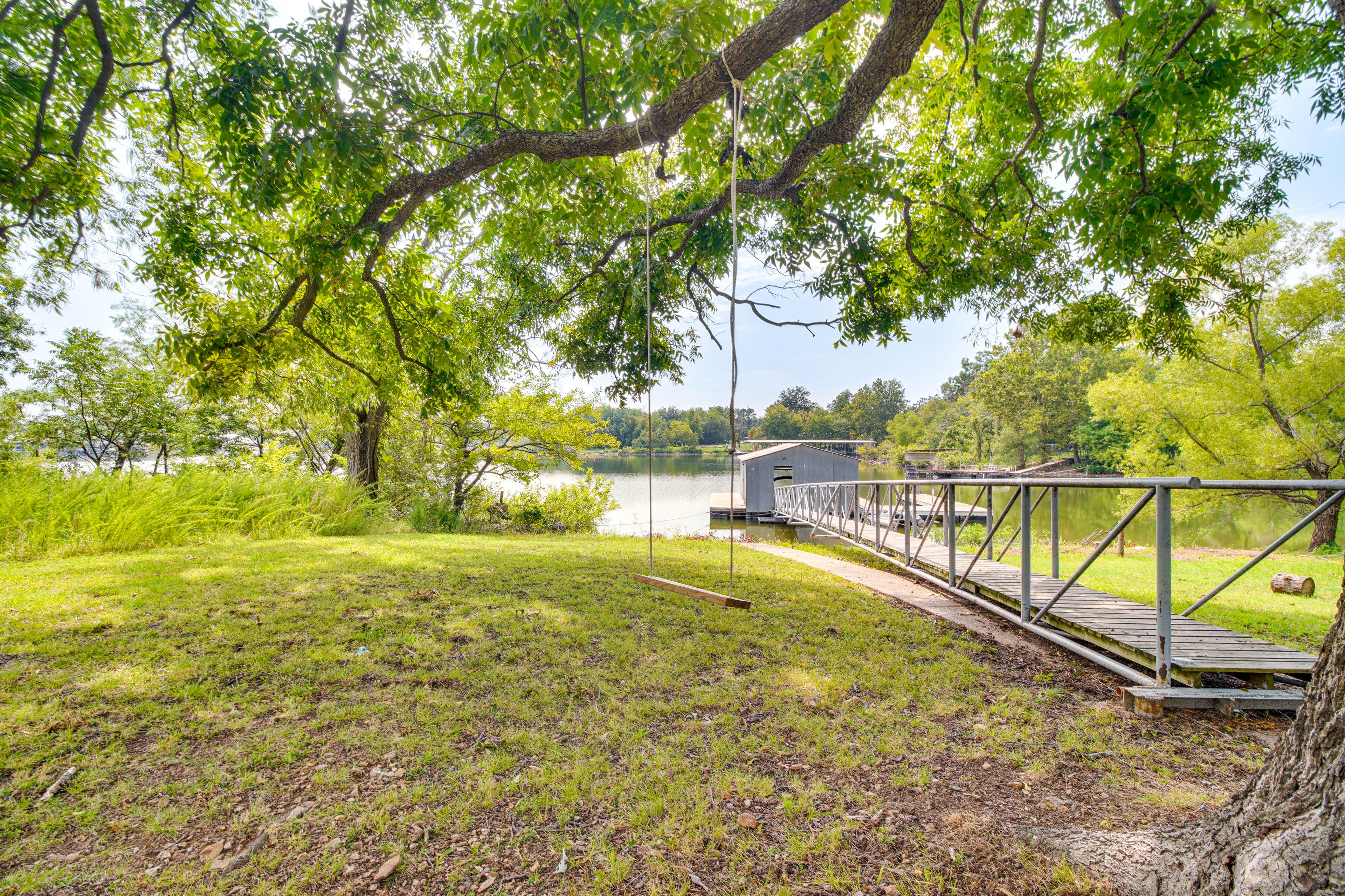 Lake Access