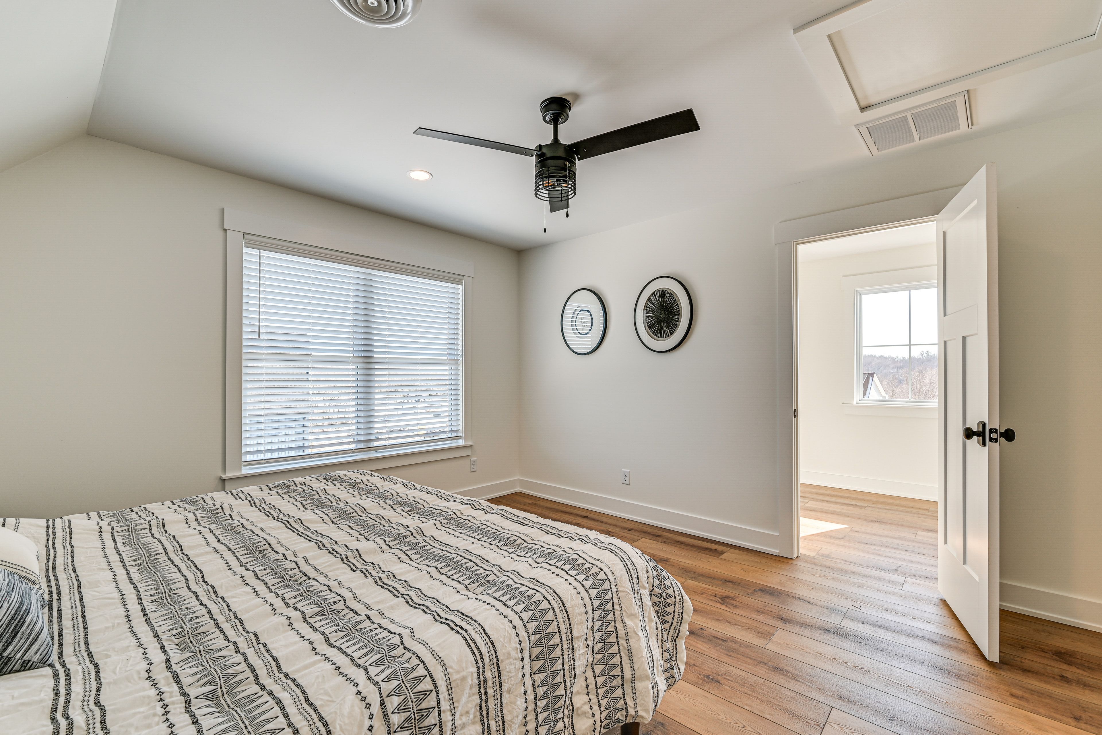 Bedroom 7 | King Bed | 2nd Floor