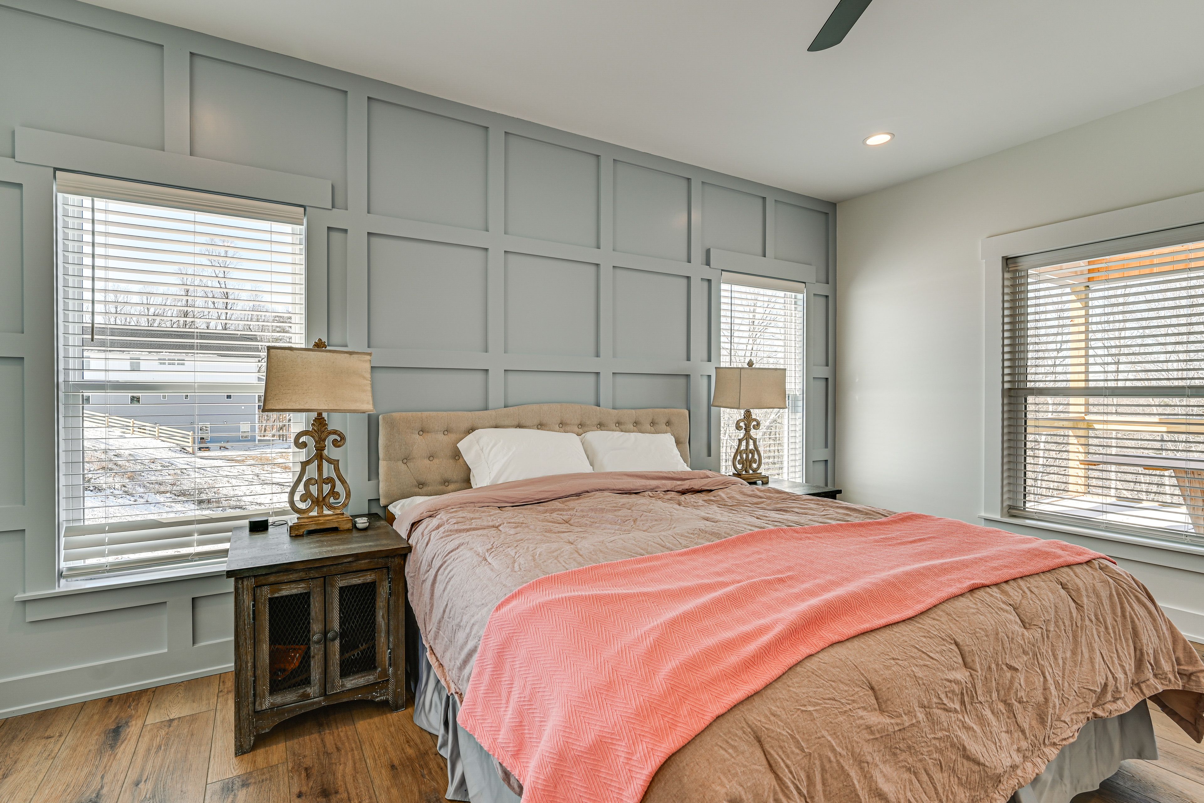 Bedroom 3 | King Bed | 1st Floor