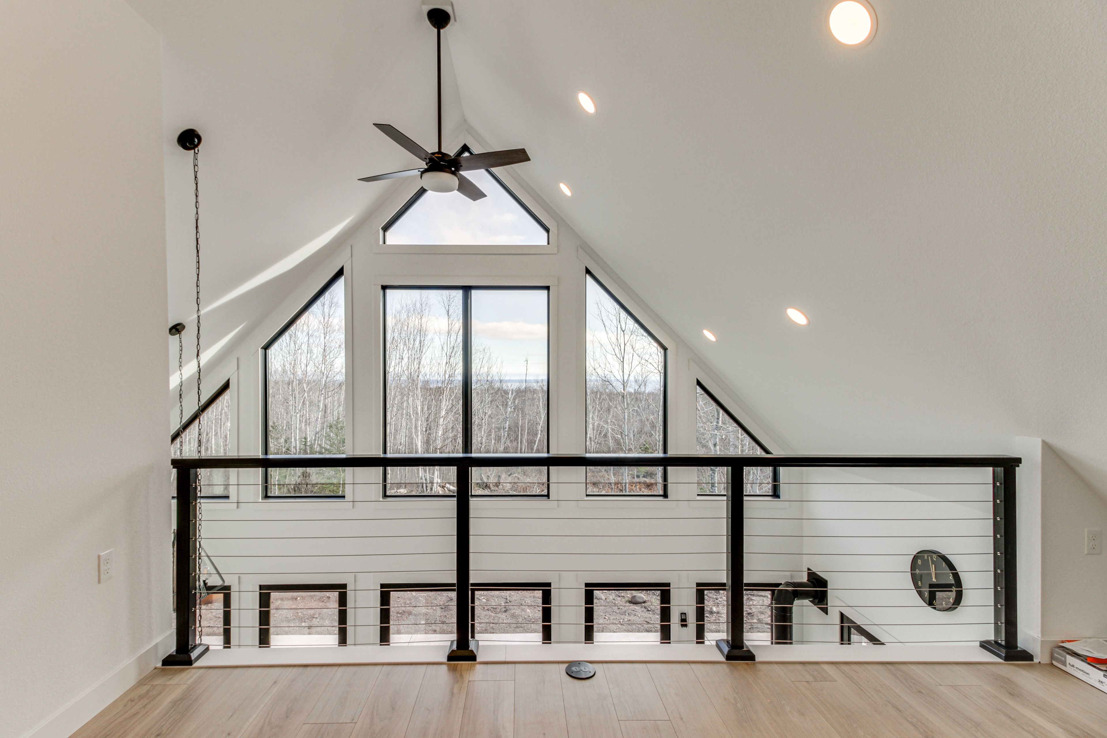 Loft | 2nd Floor | Smart TV | Partial Lake View