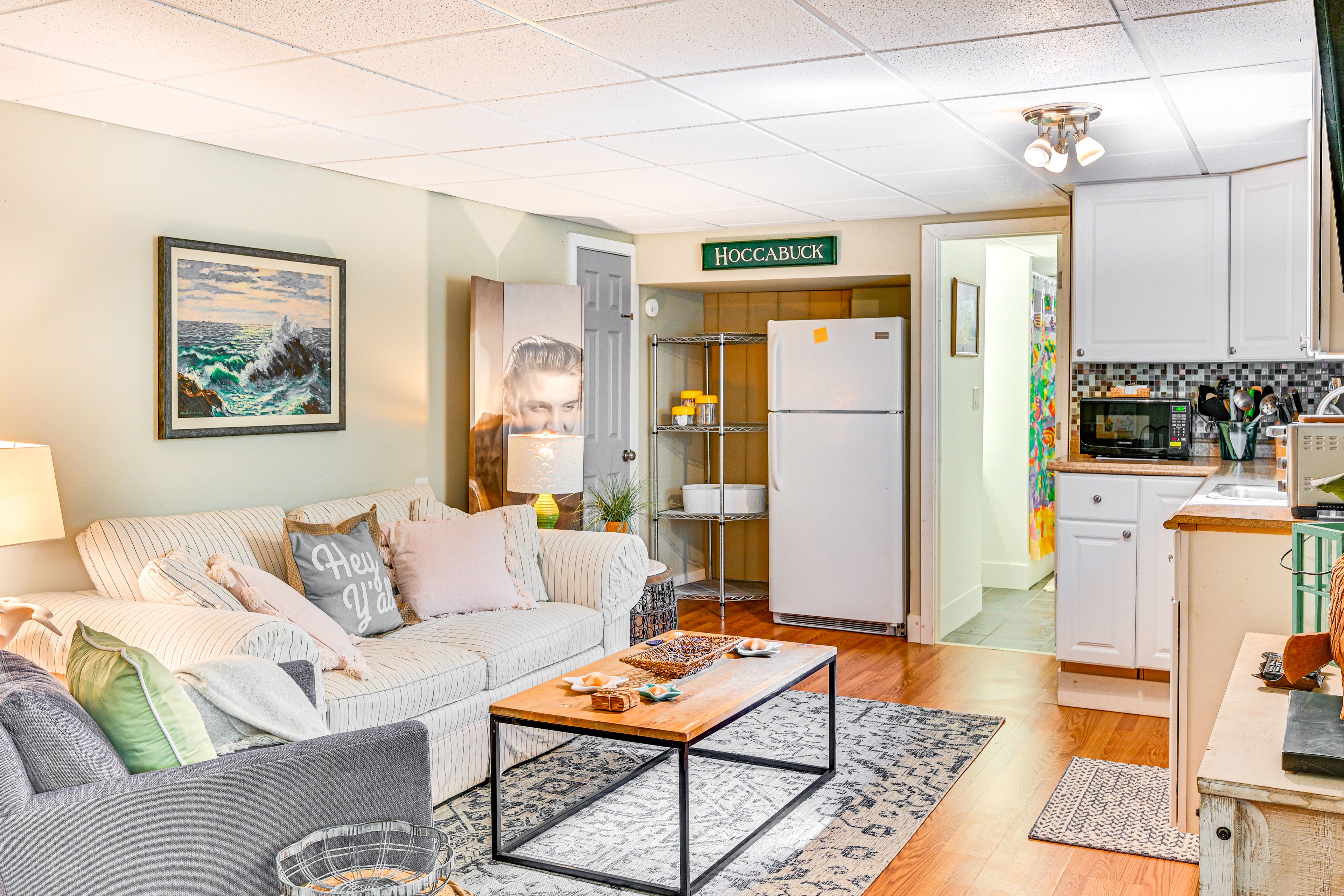 Living Room | Queen Sleeper Sofa | Smart TV