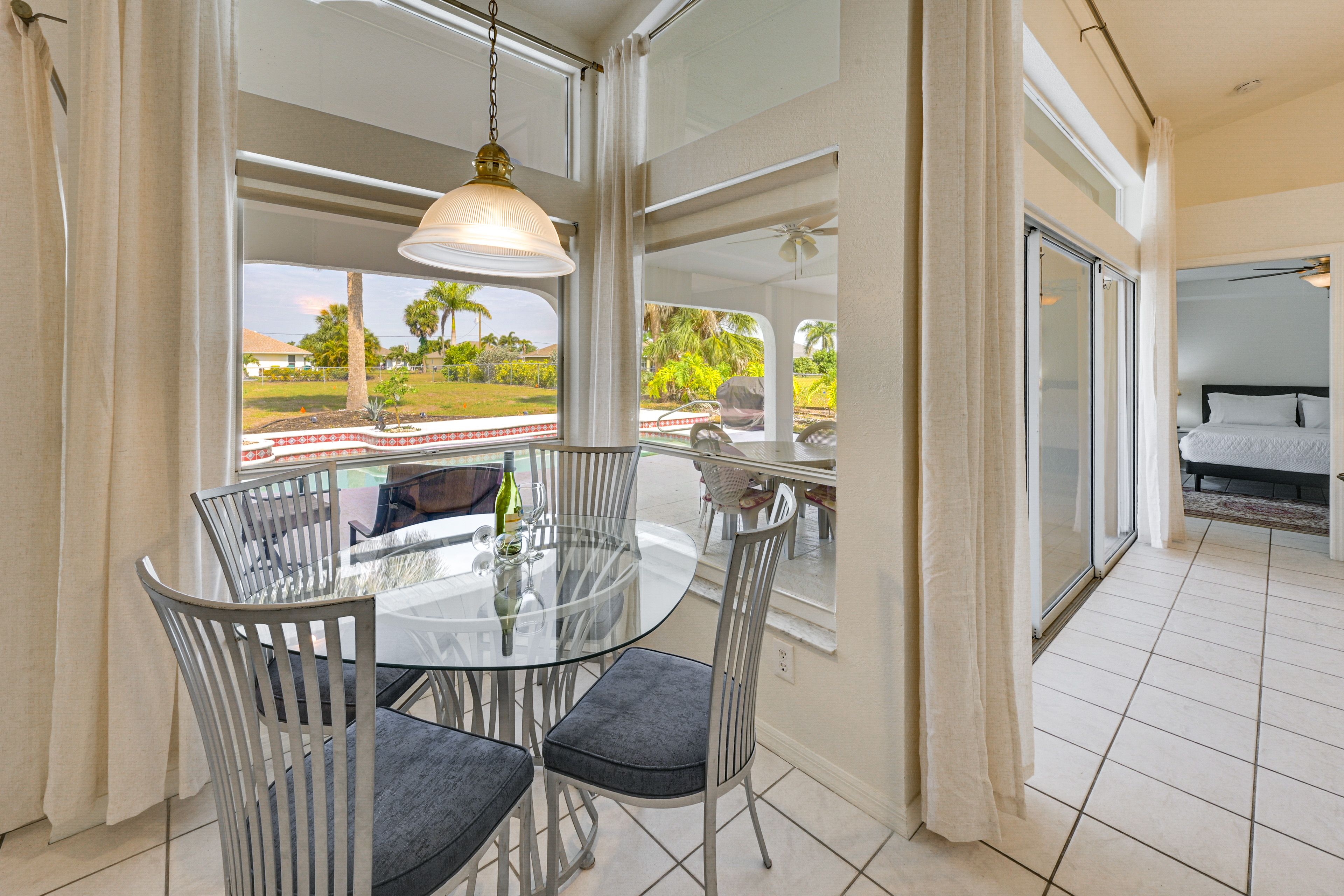 Breakfast Nook