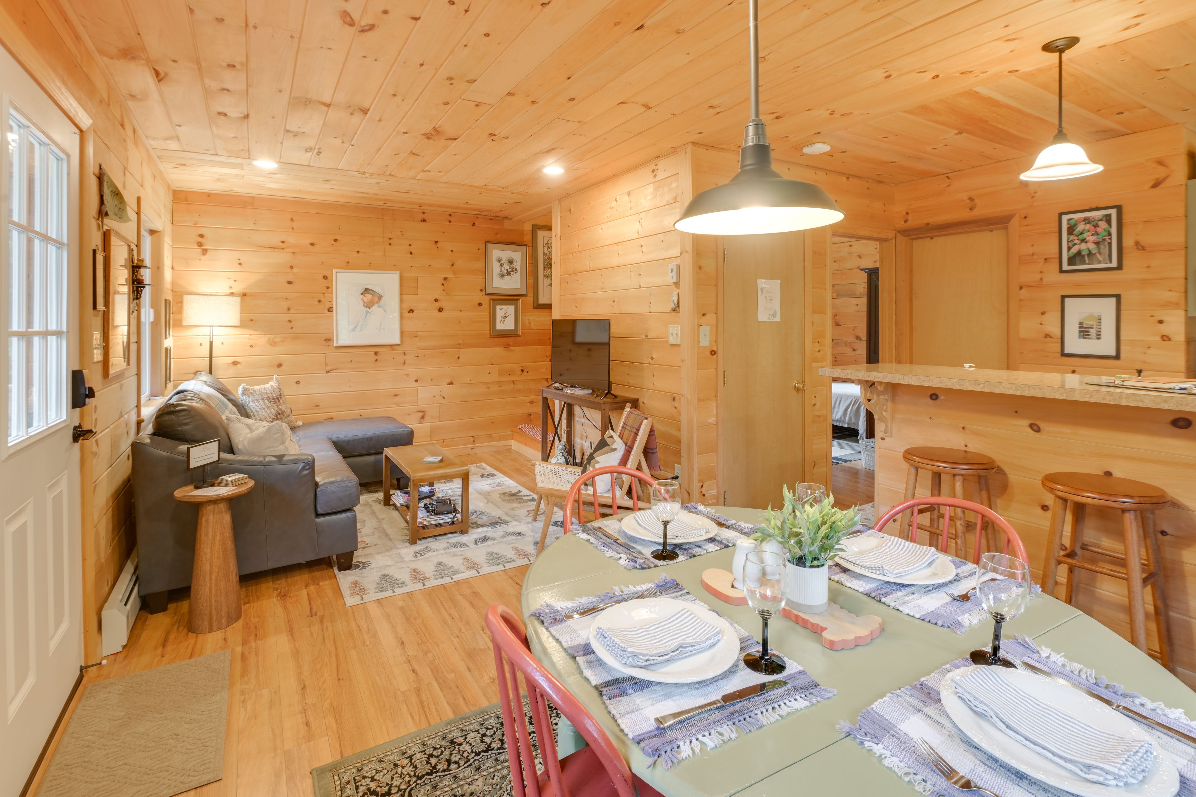 Dining Area | Dishware & Flatware Provided | 1st Floor