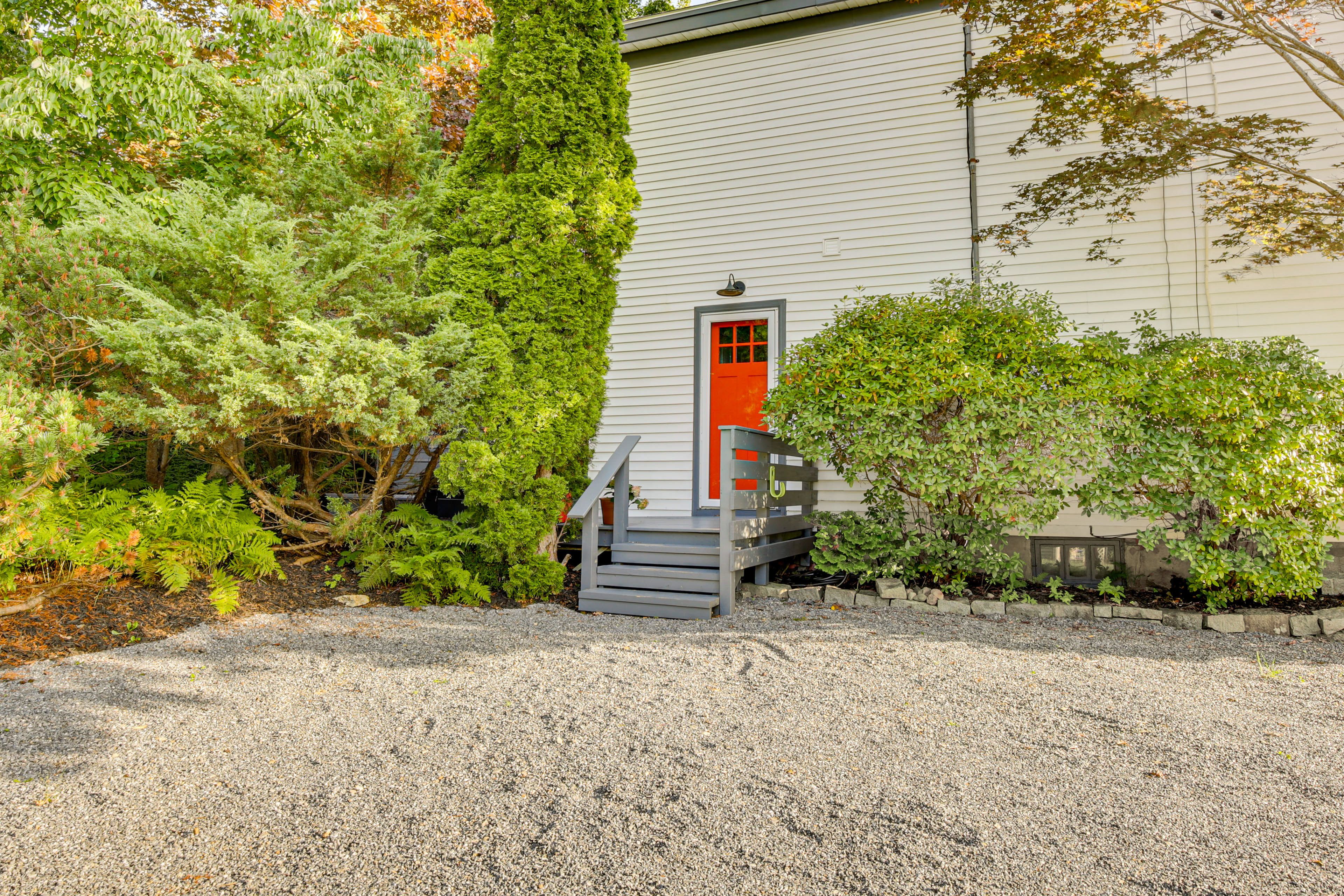 Parking | Driveway (3 Vehicles)