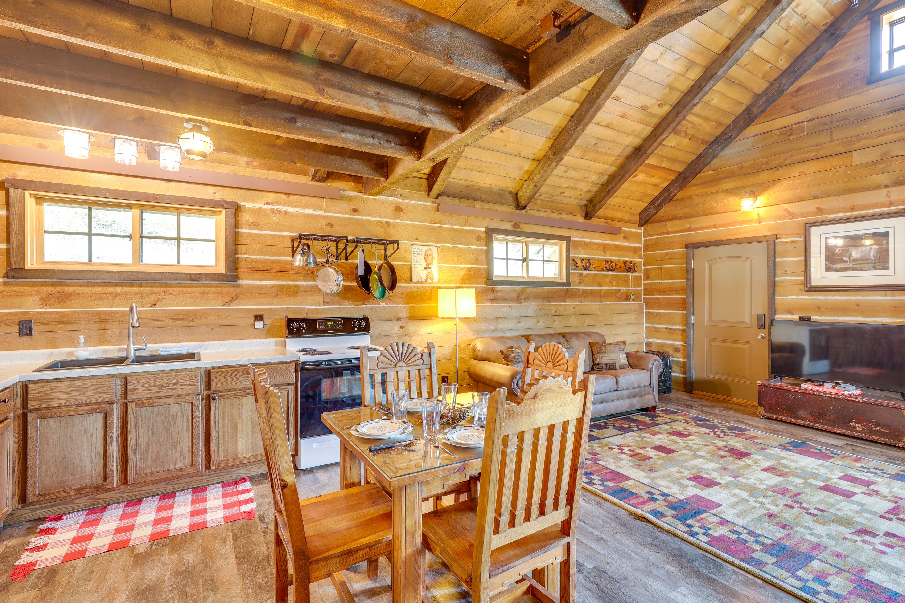 Dining Area | Dishware & Flatware Provided | Main Level