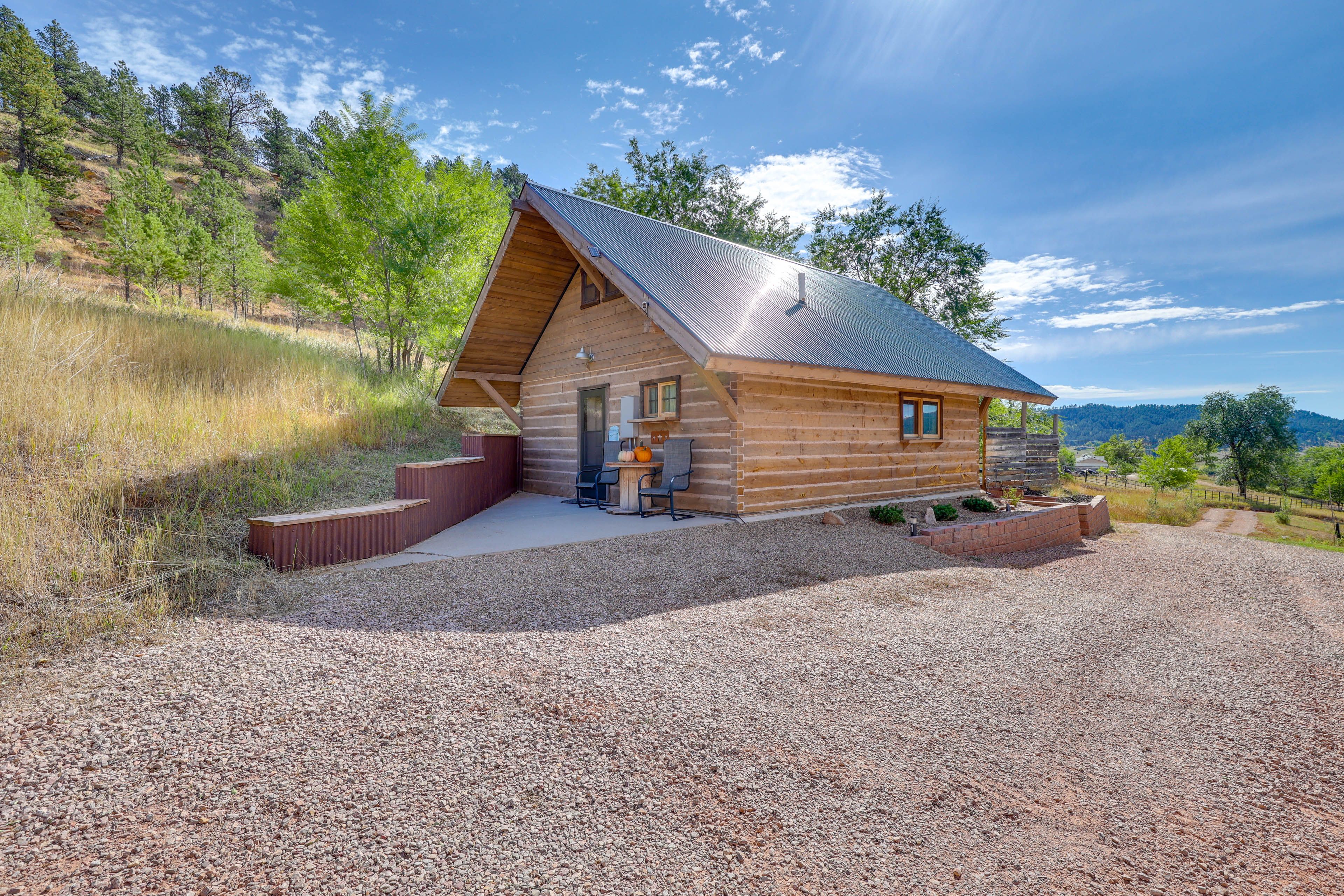 Rapid City Vacation Rental | Studio | 1BA | Step-Free Access | 700 Sq Ft