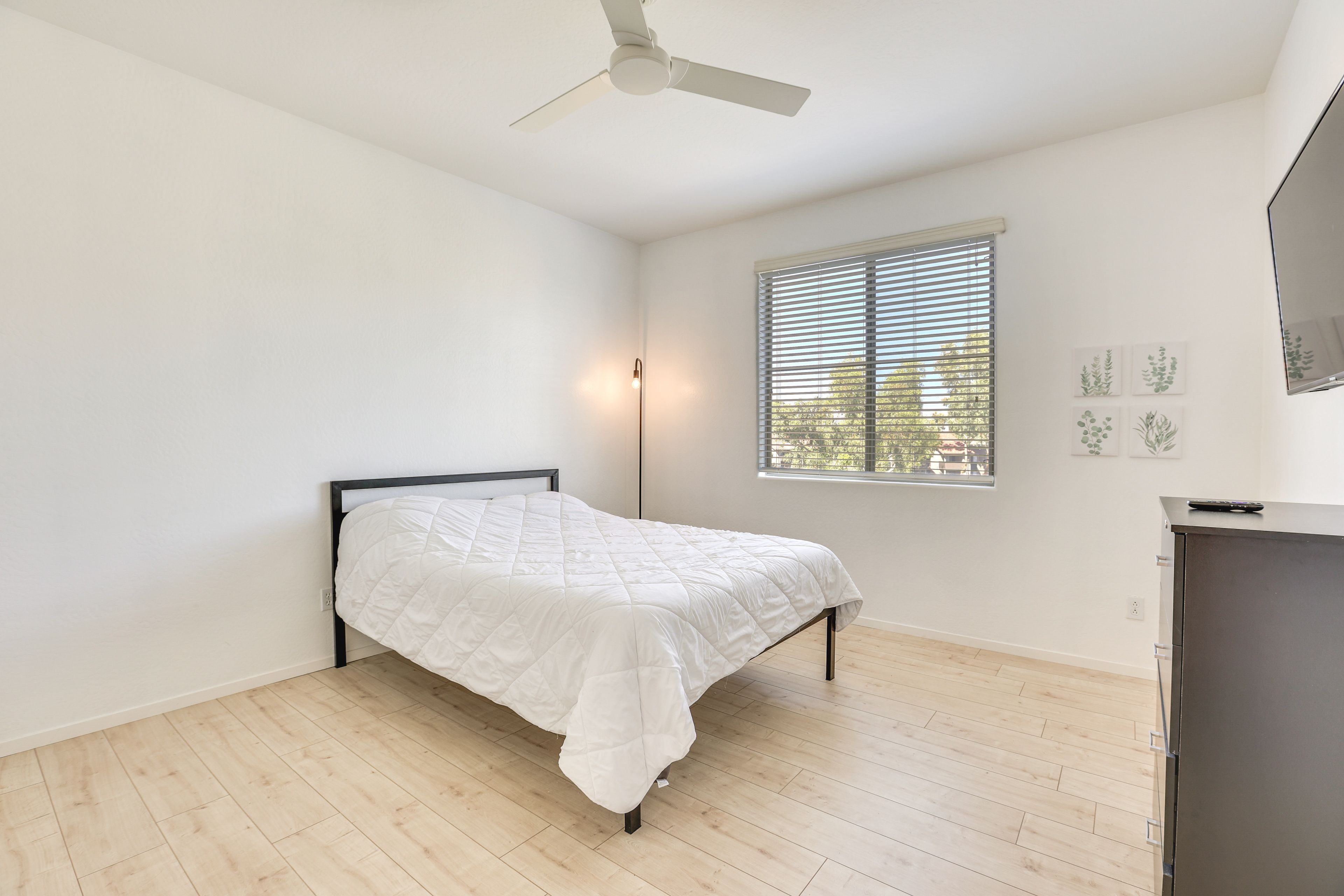 Bedroom 1 | Queen Bed | Linens Provided | 2nd Floor