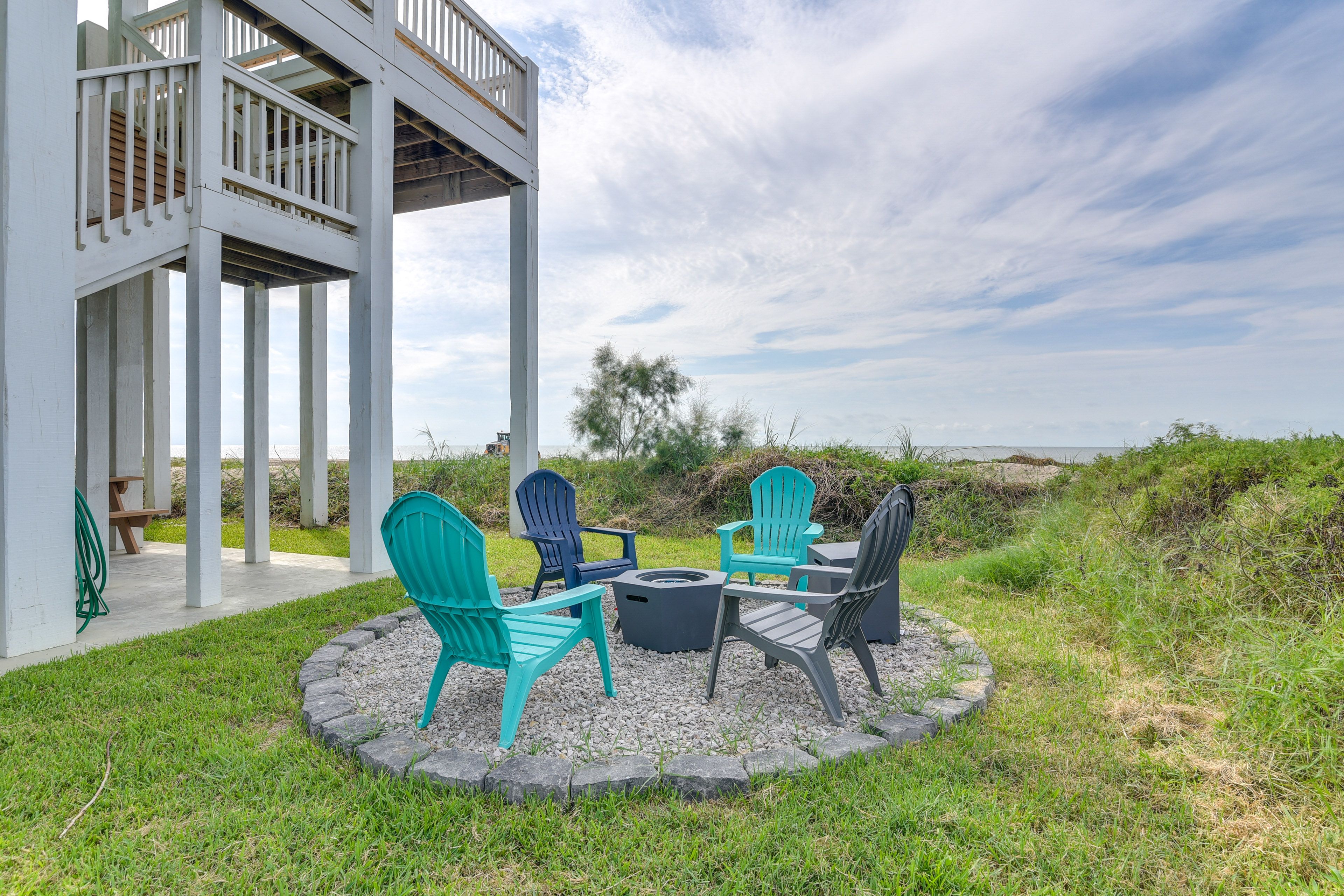 Exterior | Ocean View | Beach Access | Hot Tub | Charcoal Grill | Fire Pit