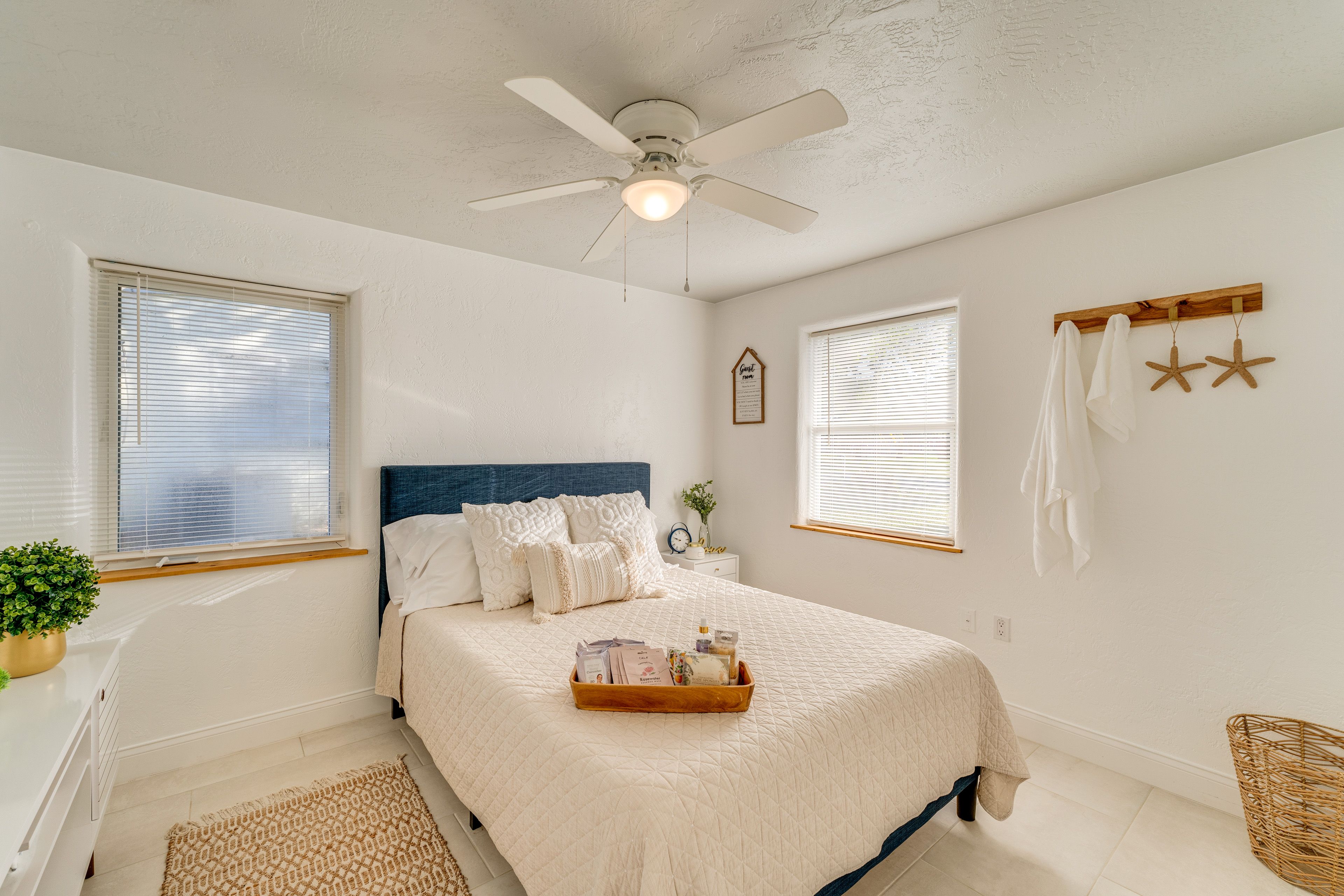 Bedroom 1 | Queen Bed | Linens Provided