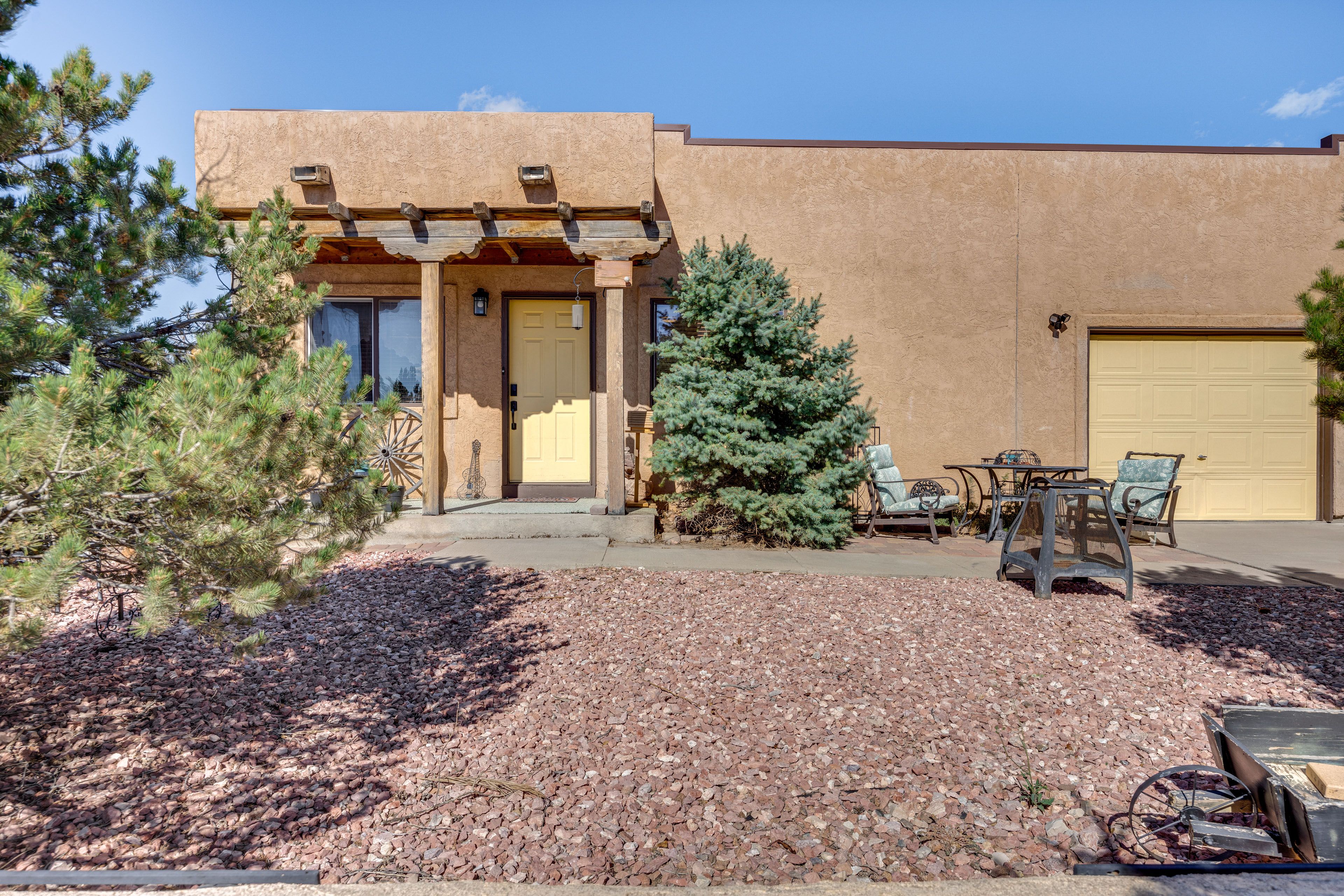 House Exterior | Furnished Patio | Dining Area | Fire Pit