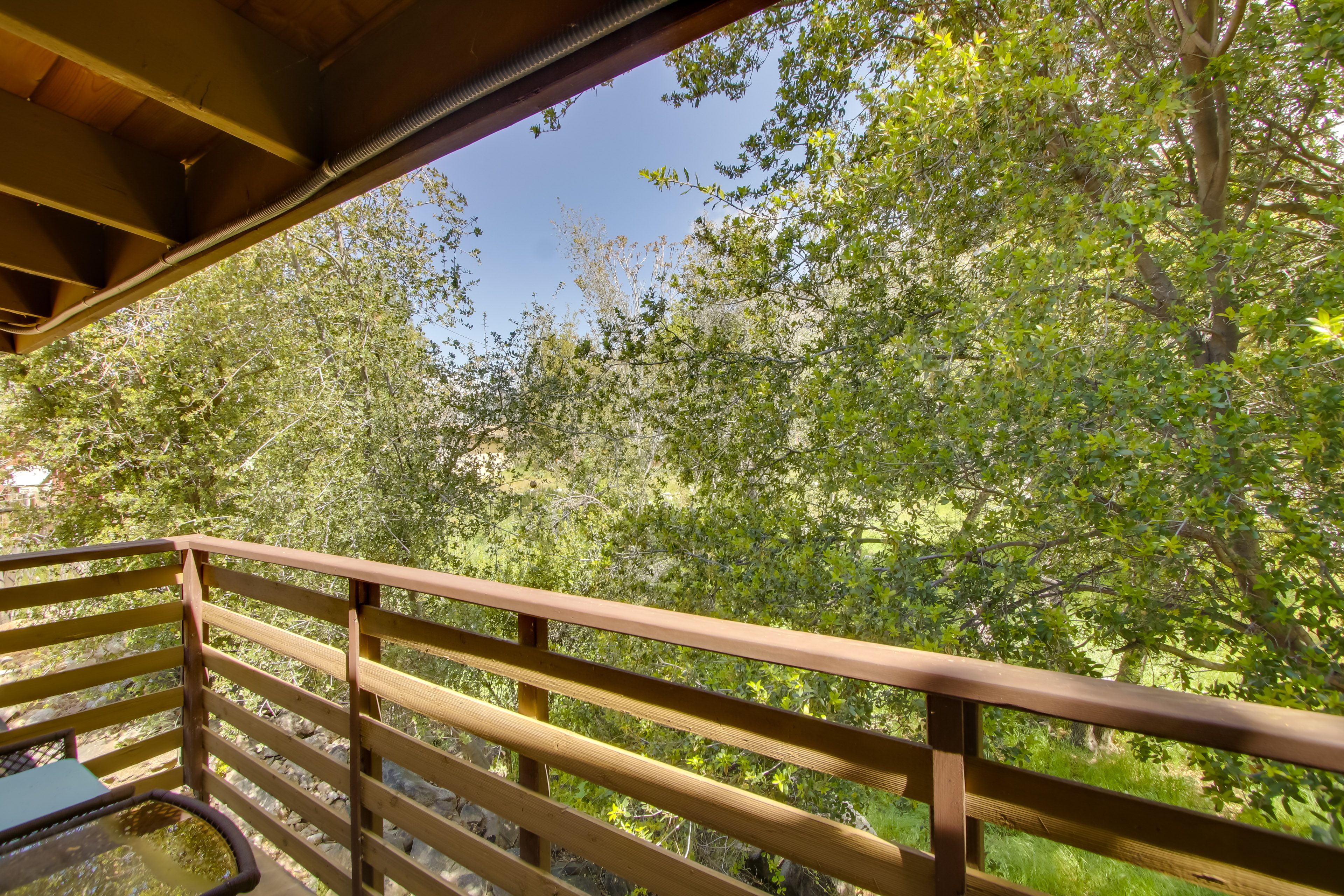 Private Balcony | 2nd Floor