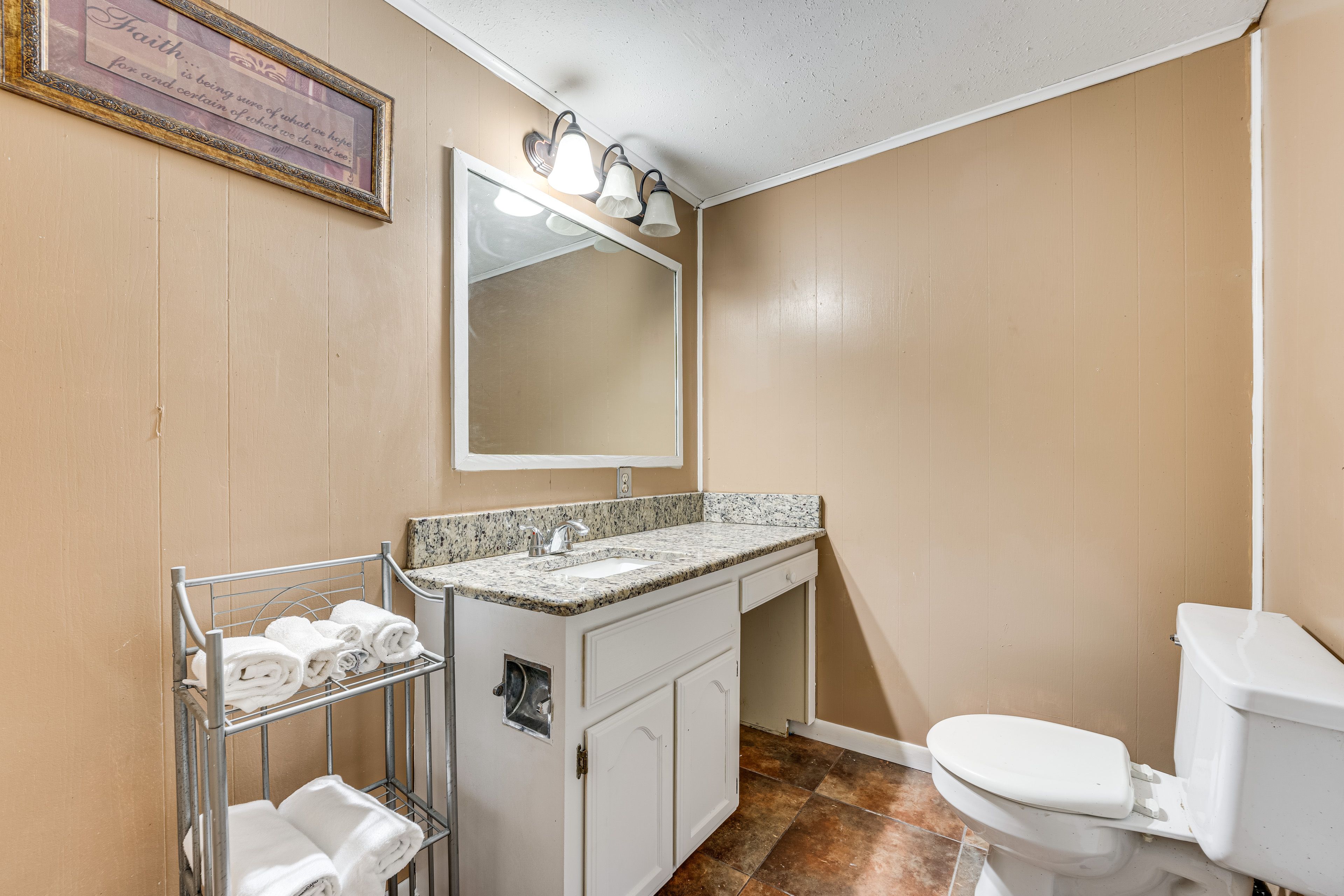 En-Suite Half Bathroom