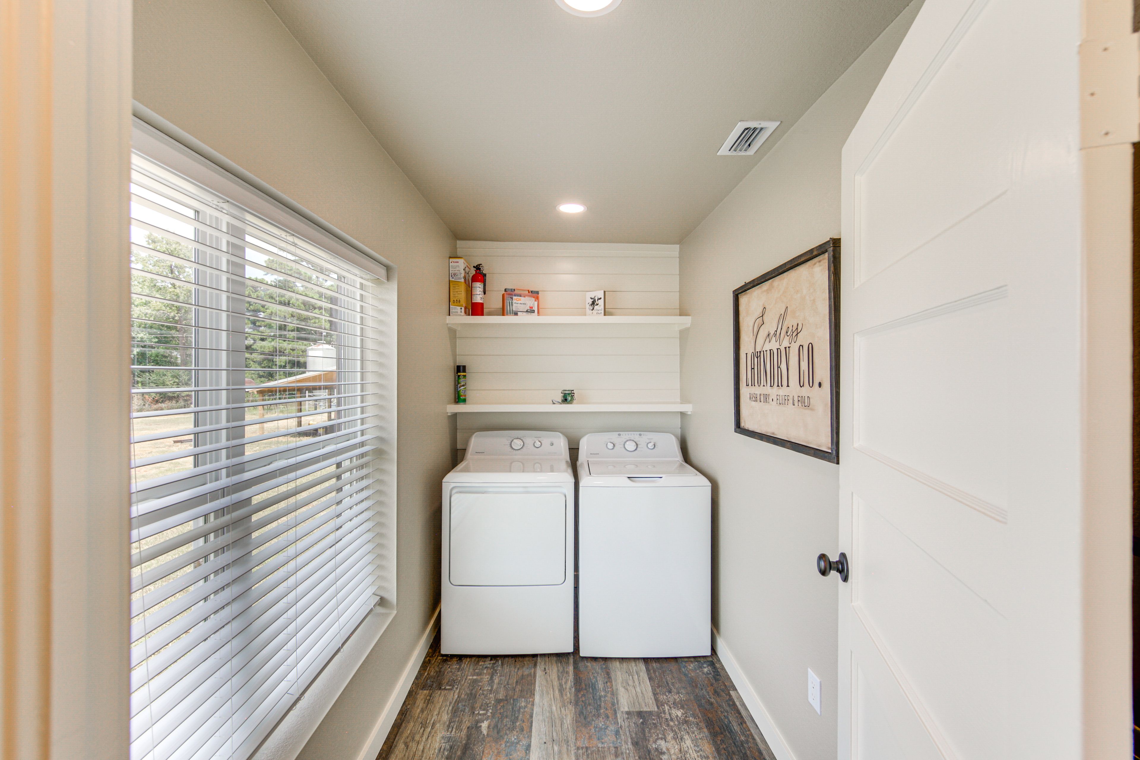 Laundry Room | Laundry Detergent Provided