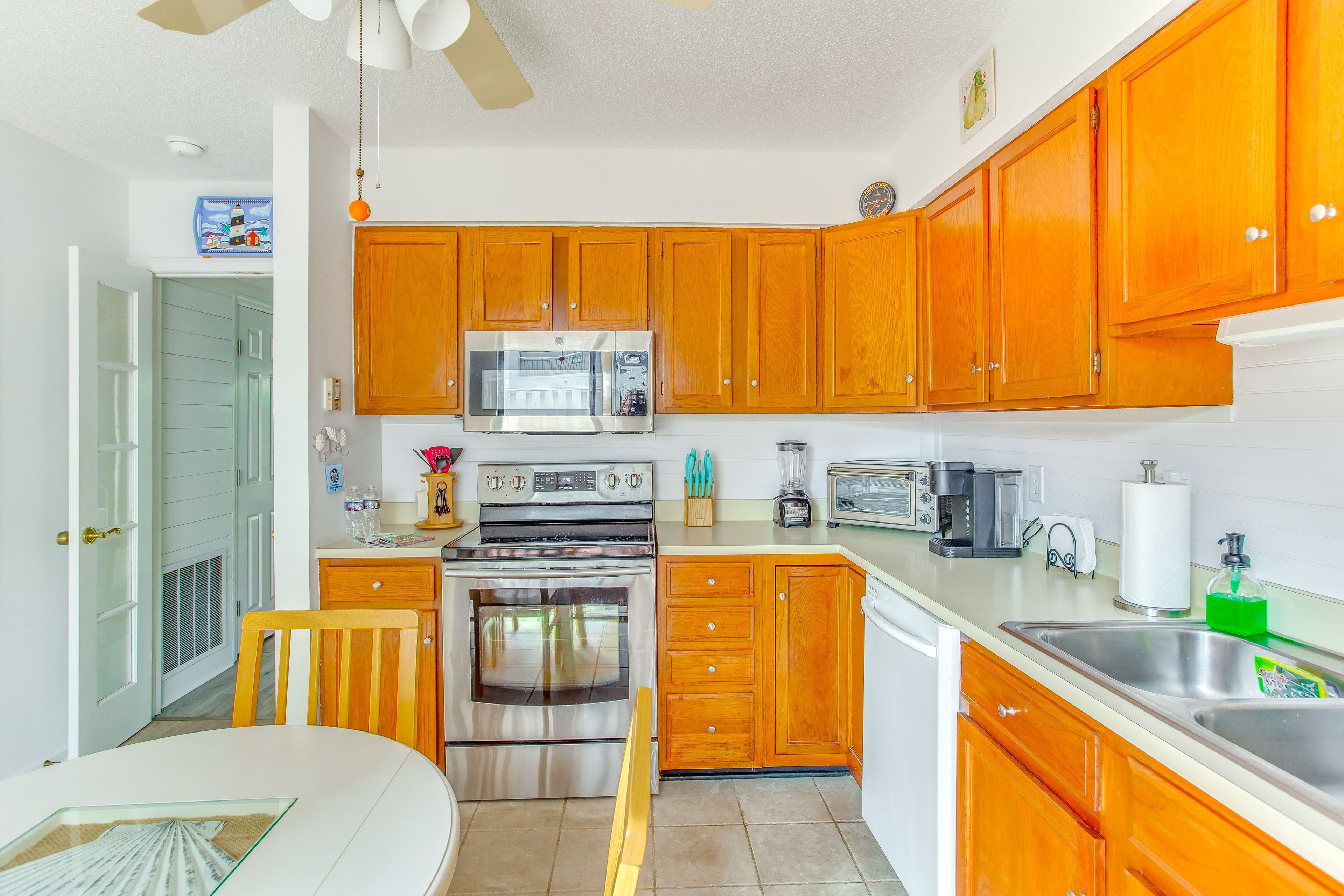 Kitchen | 1st Floor | Cooking Basics | Keurig Coffee Maker