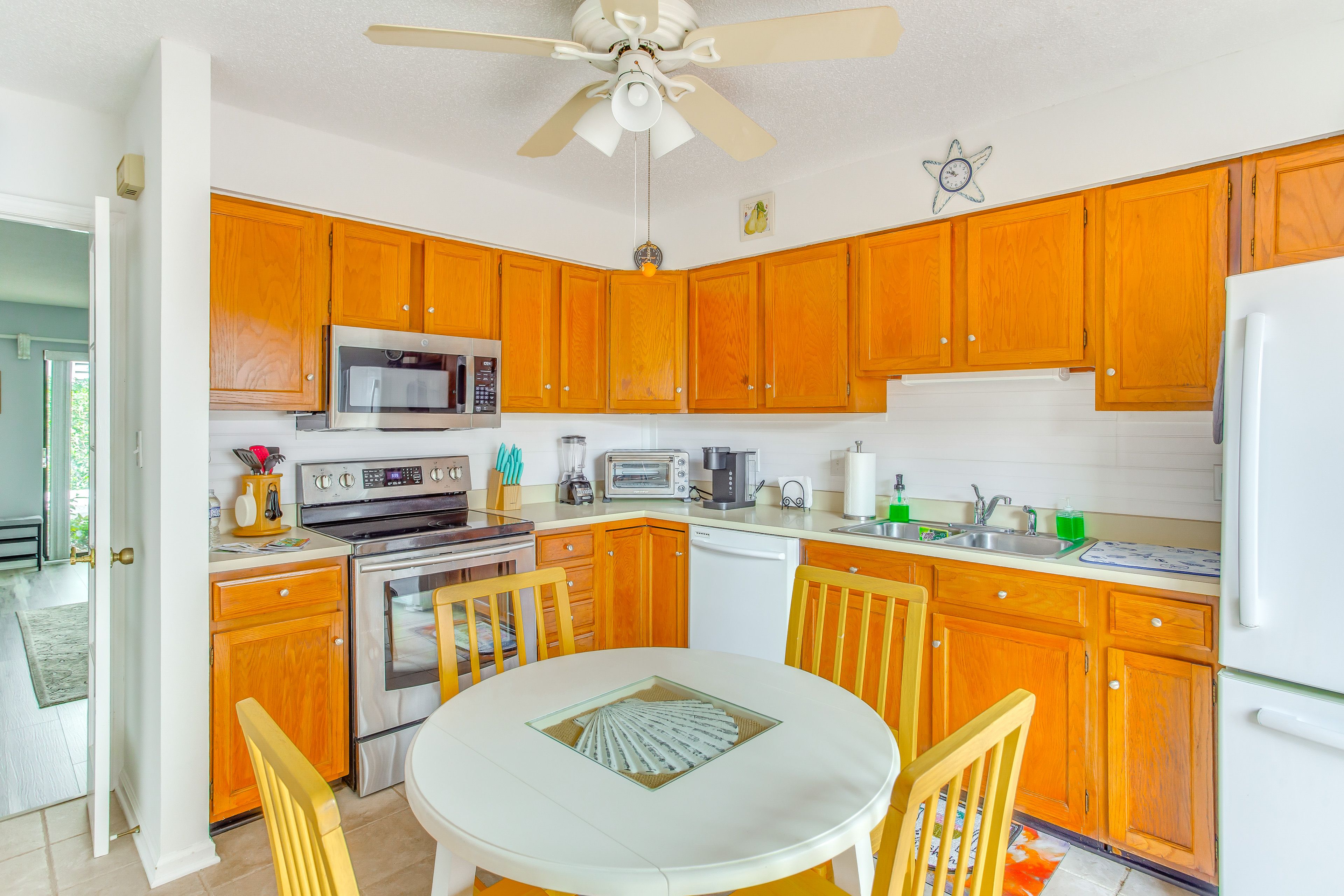 Kitchen | 2-Story Condo | Central A/C & Heating