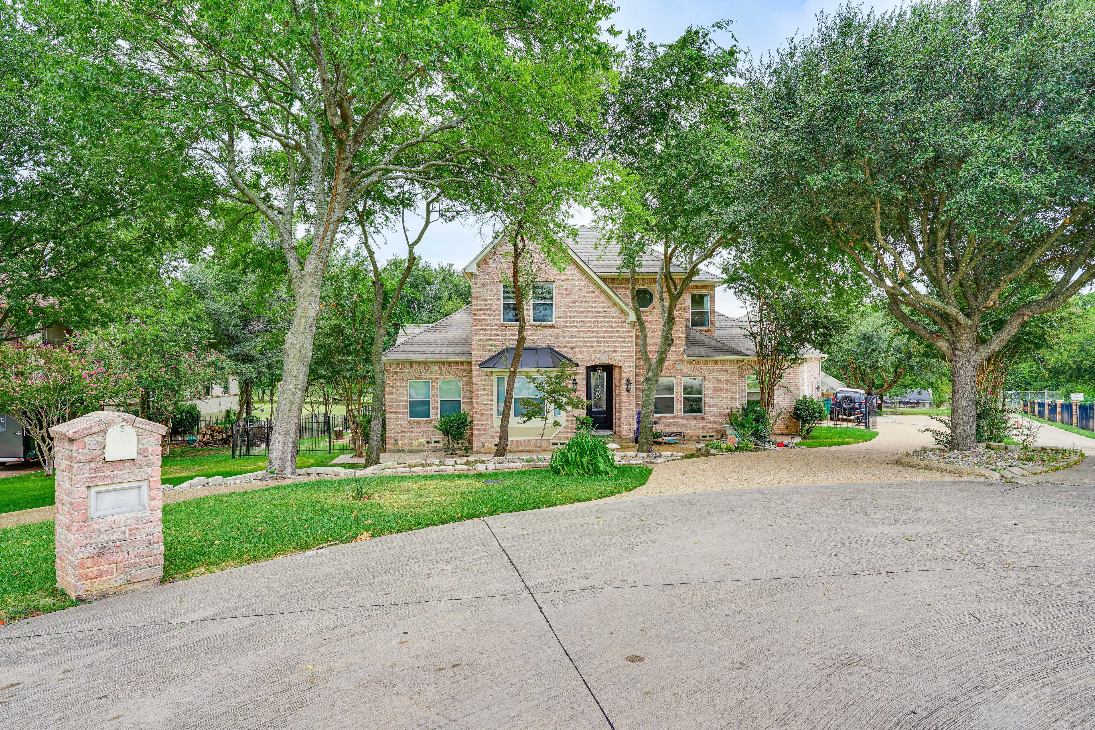 Property Exterior | Shared Driveway (3 Vehicles)