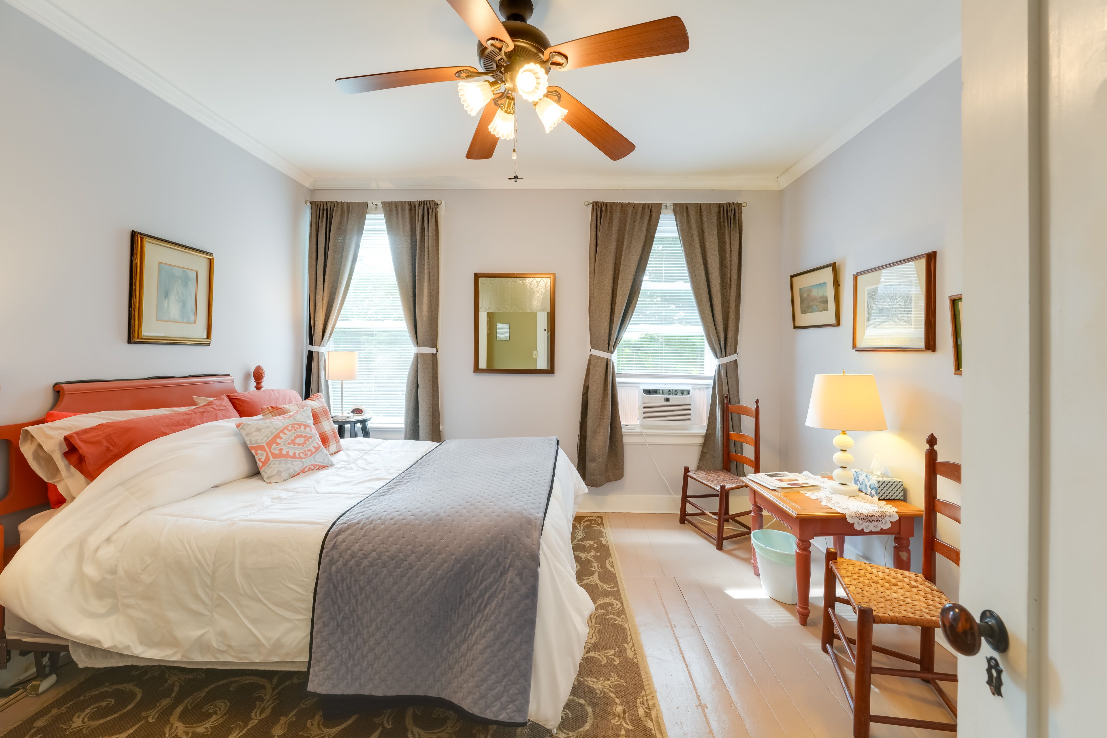 Bedroom 2 | Full Bed | 2nd Floor