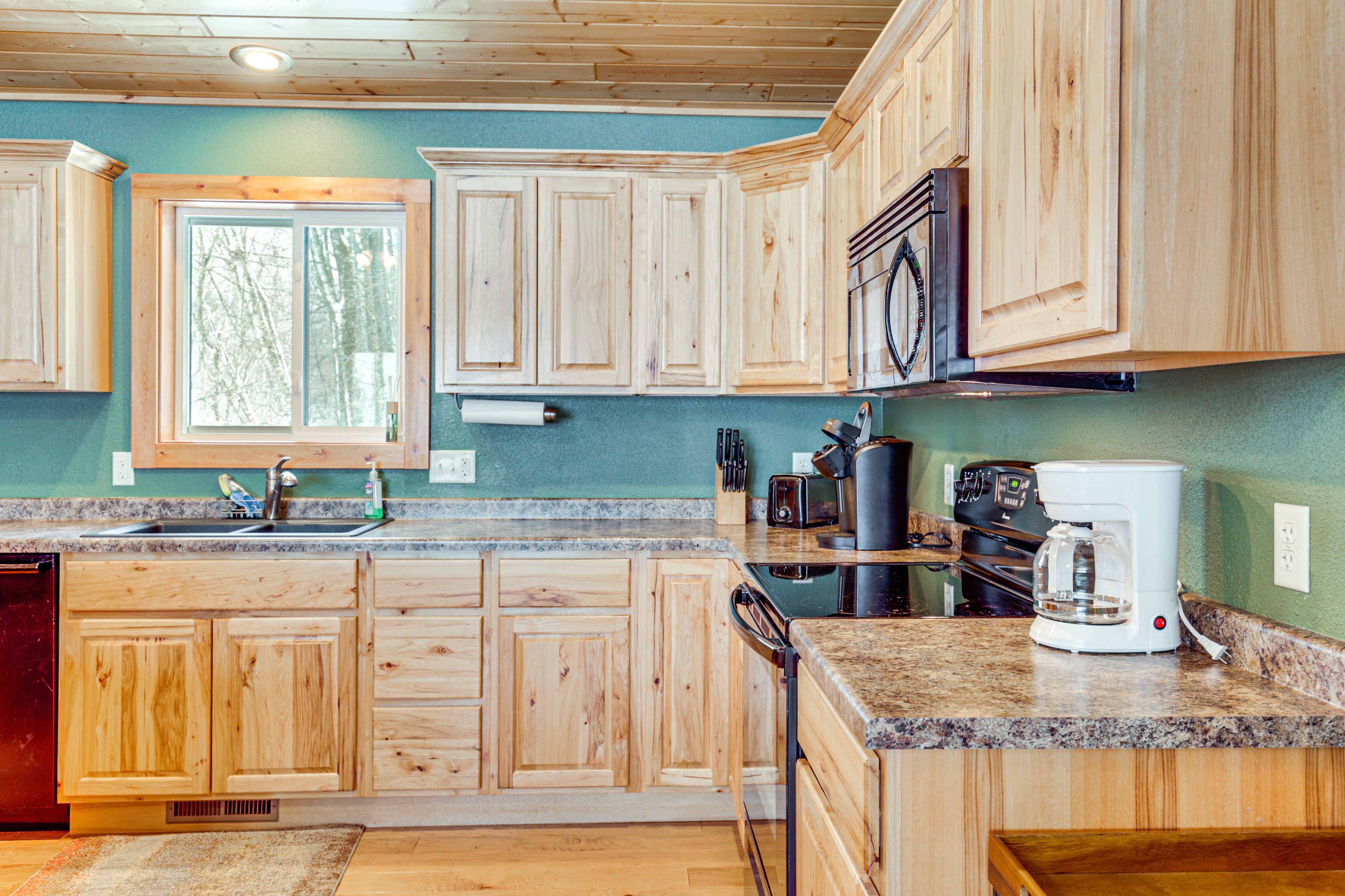 Kitchen | Paper Towels | Trash Bags | 2nd Floor