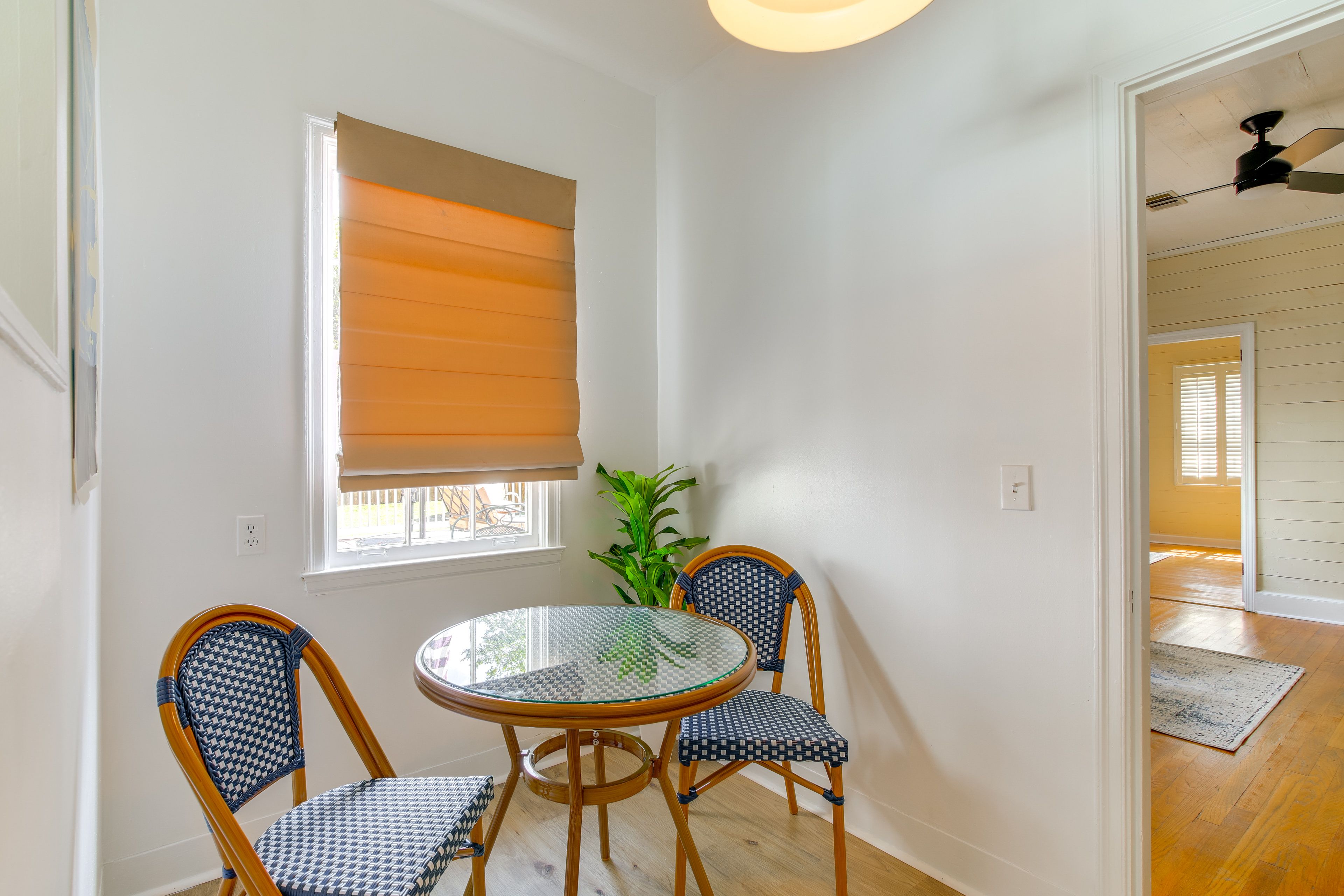 Breakfast Nook
