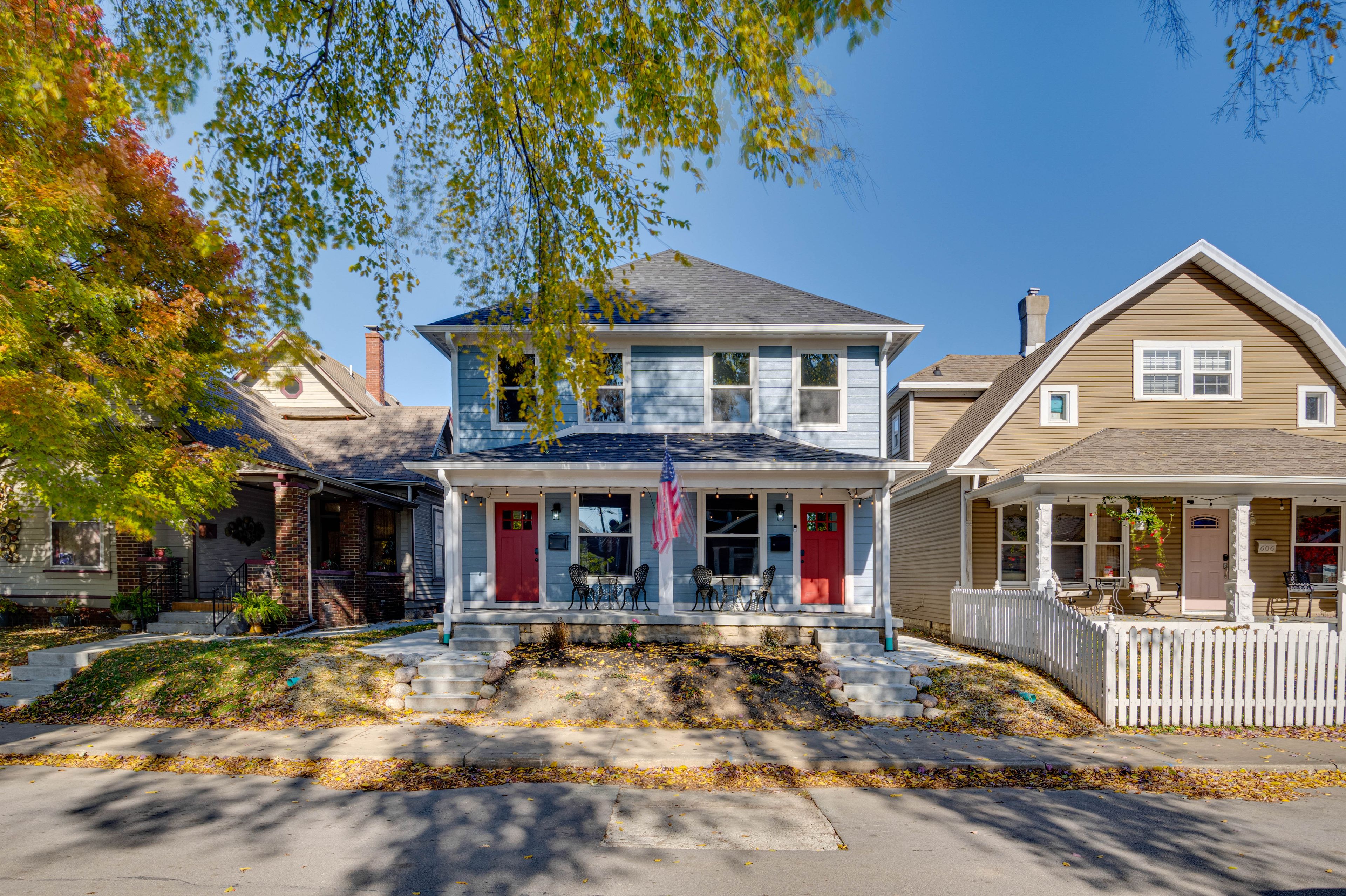 Indianapolis Vacation Rental | 3BR | 3.5BA | 1,320 Sq Ft | 7 Steps to Enter