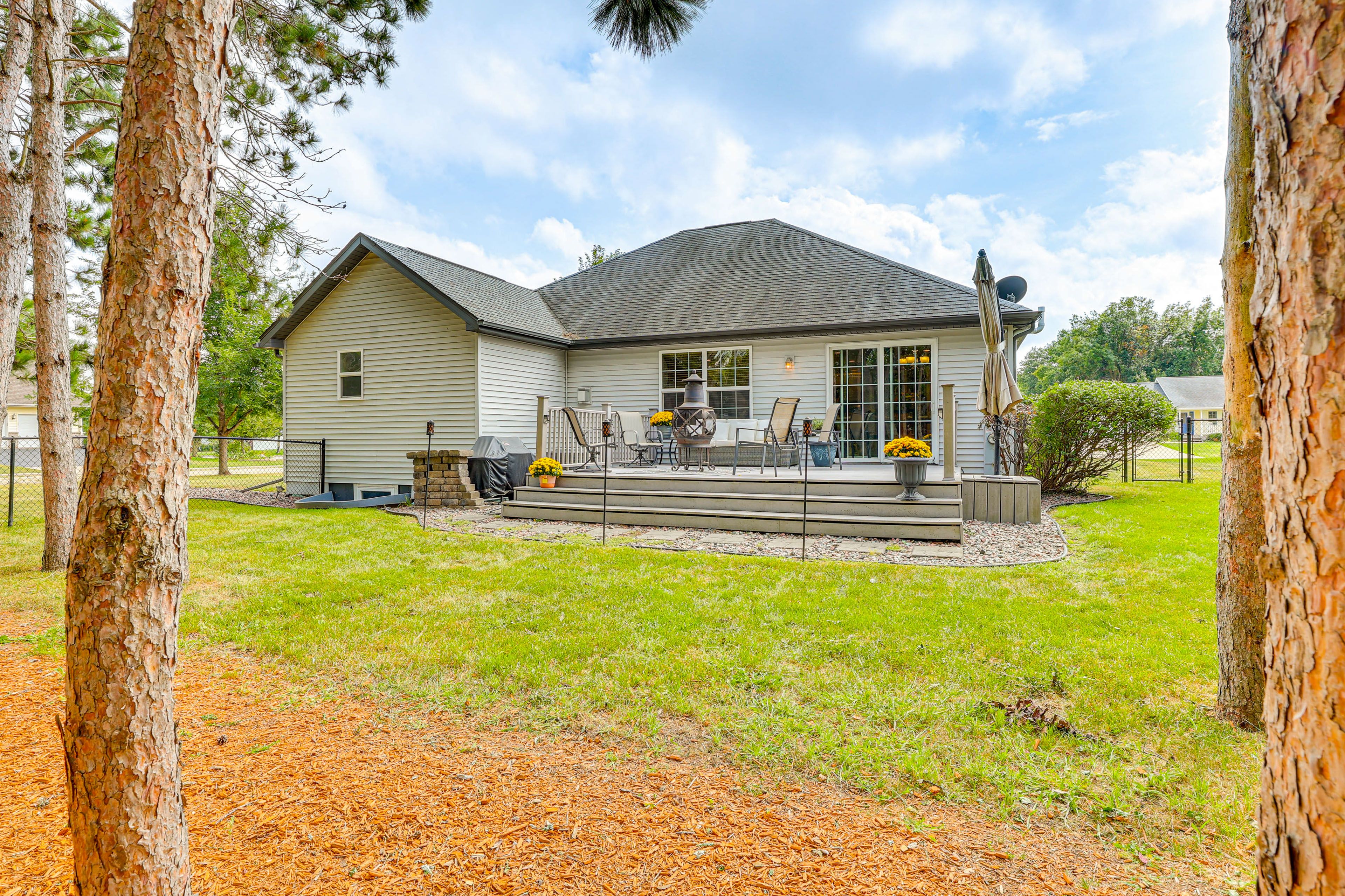 Fenced-In Backyard | Gas Grill
