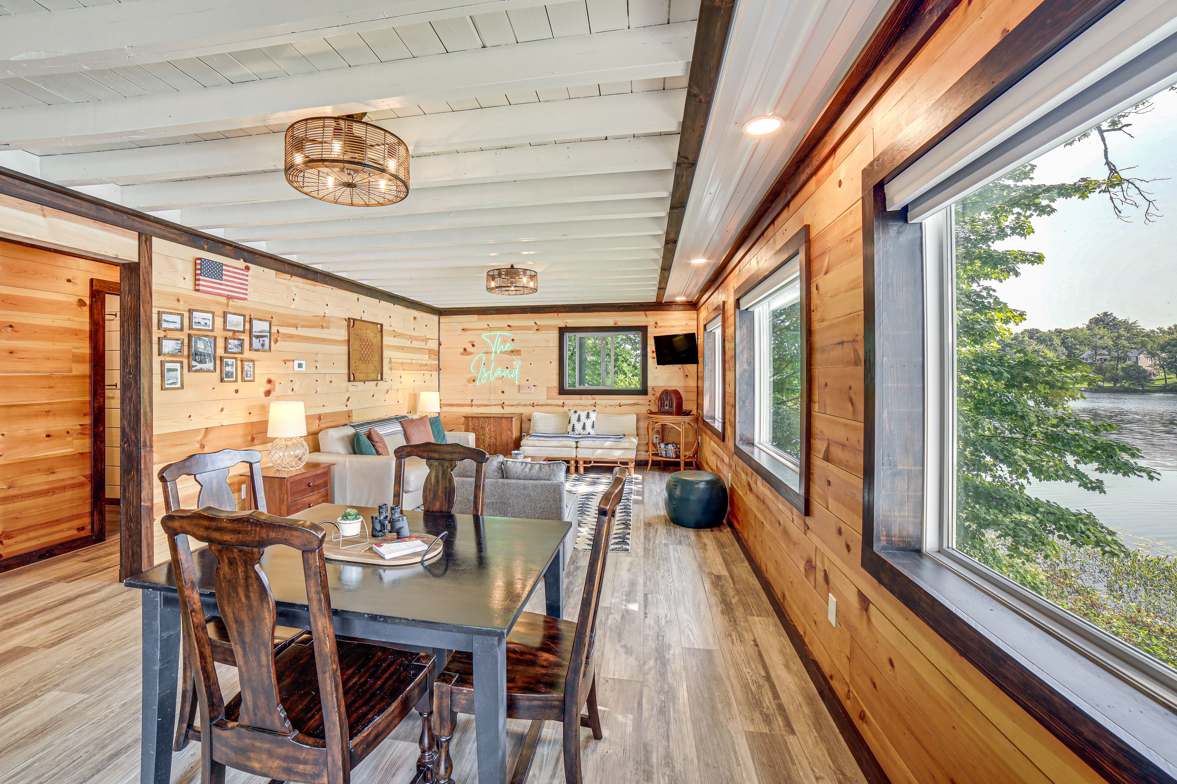 Dining Table | Single-Story Home | Flat-Screen TV | Books | Board Games