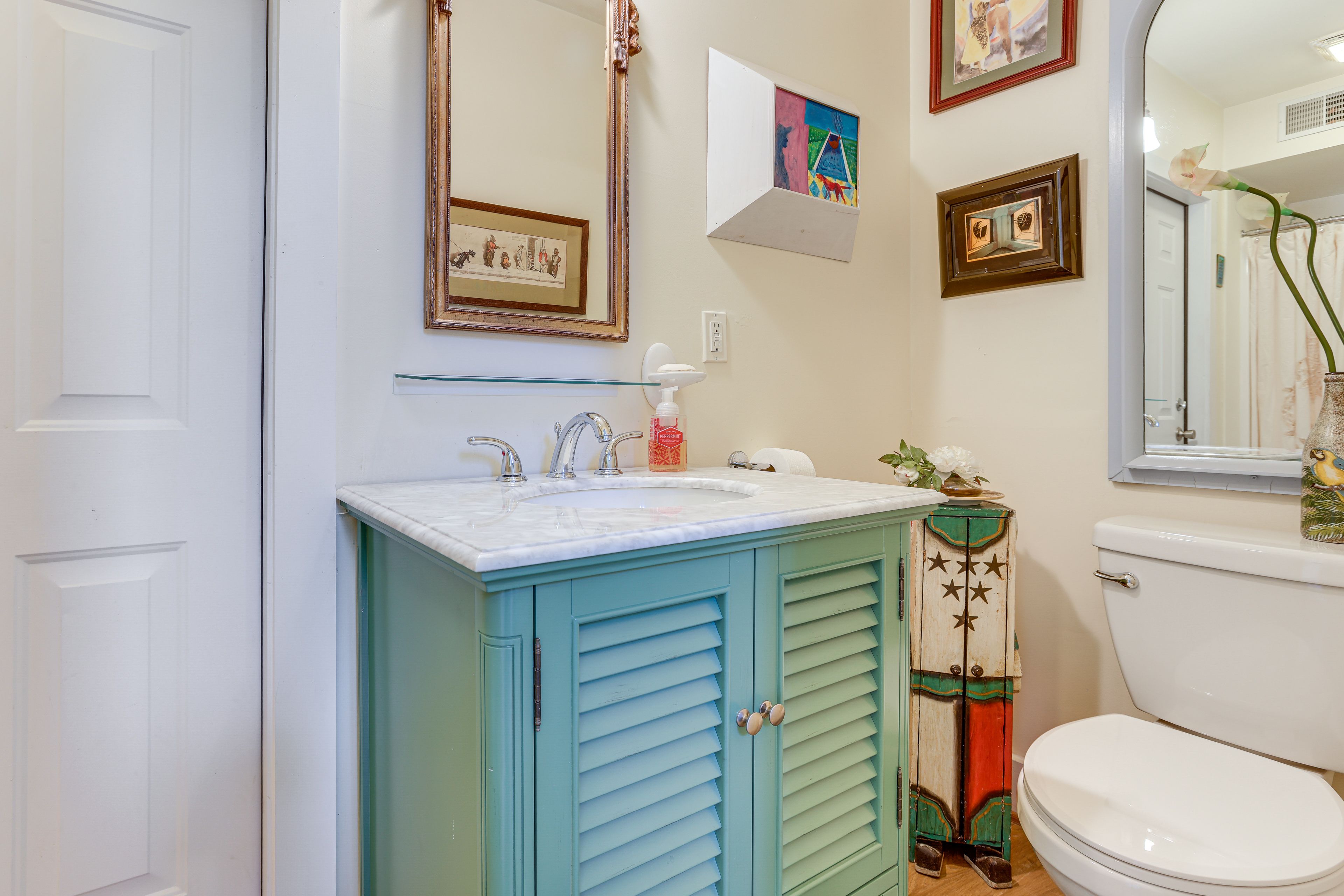 Full Bathroom | Lower Floor