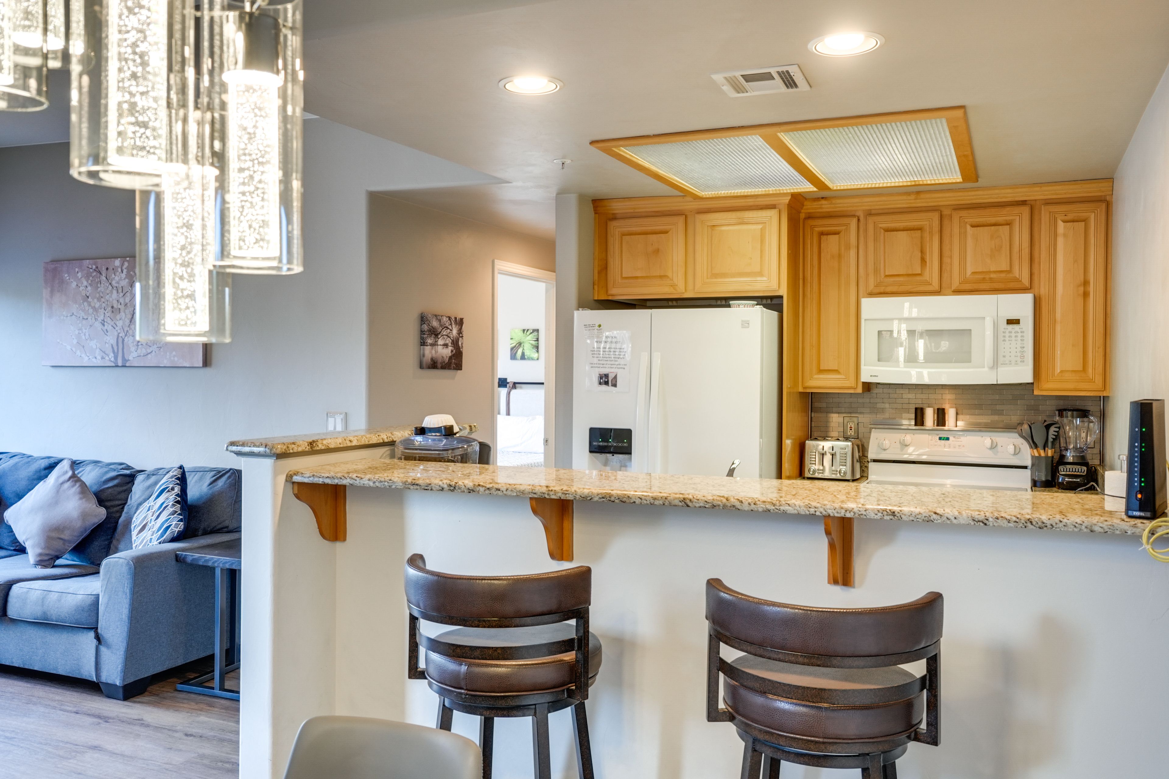Kitchen | Keurig K-Duo | Blender | Toaster